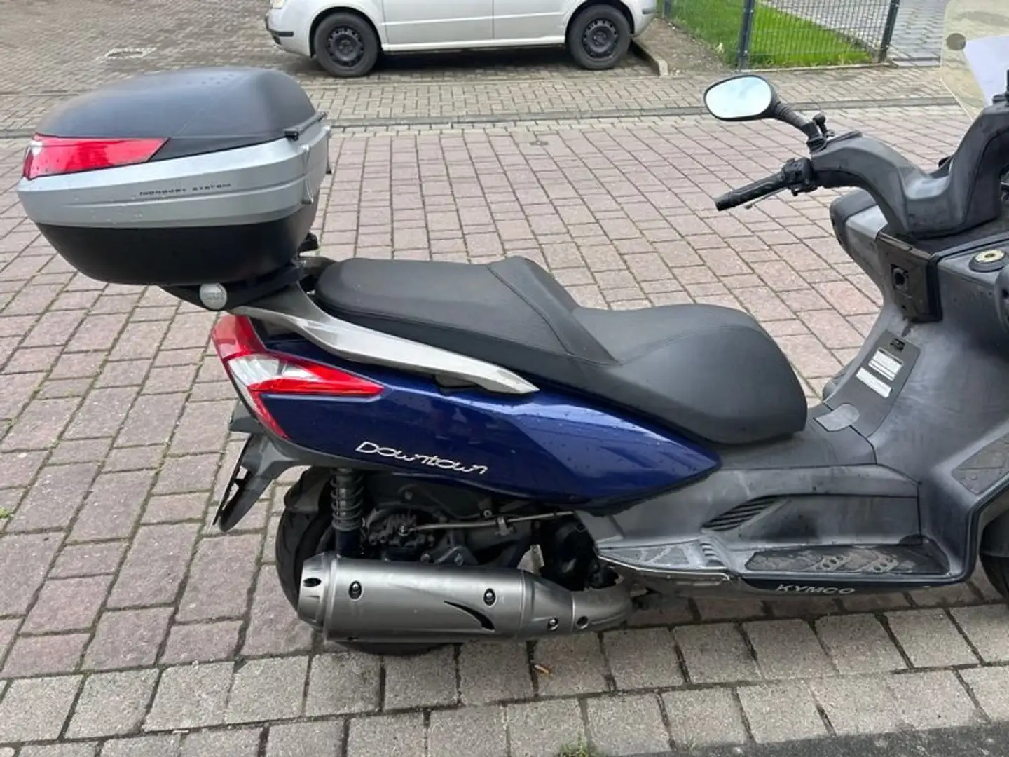 Kymco Downtown 125i Kwang Yang Blau - 2