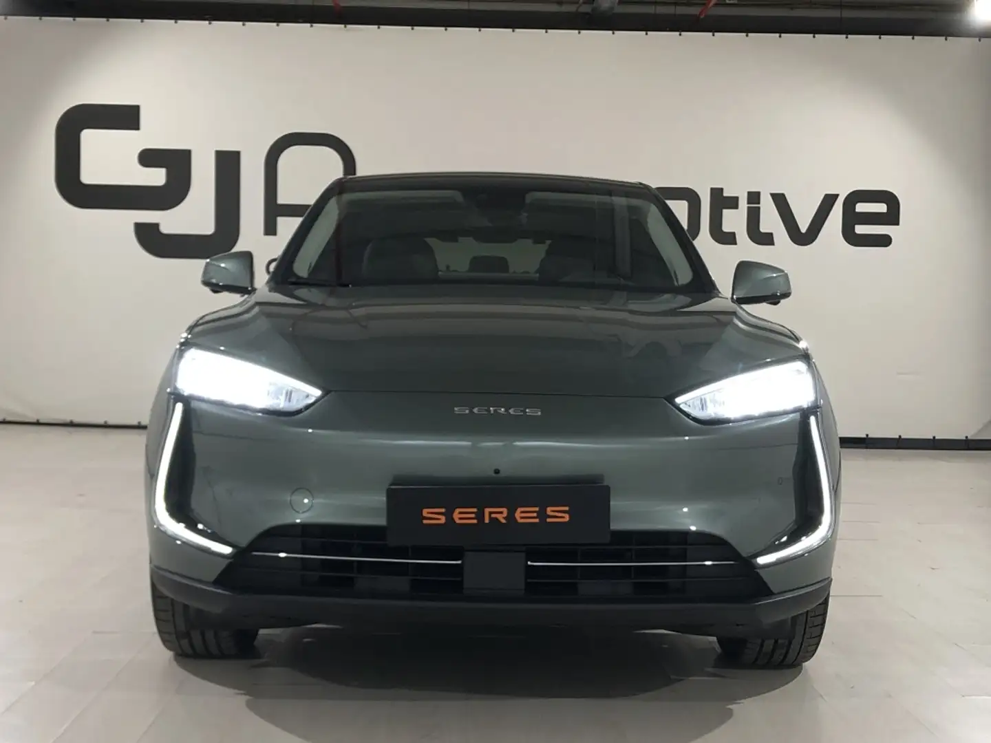Seres Seres 5 Premium 430KW 4x4 - 2