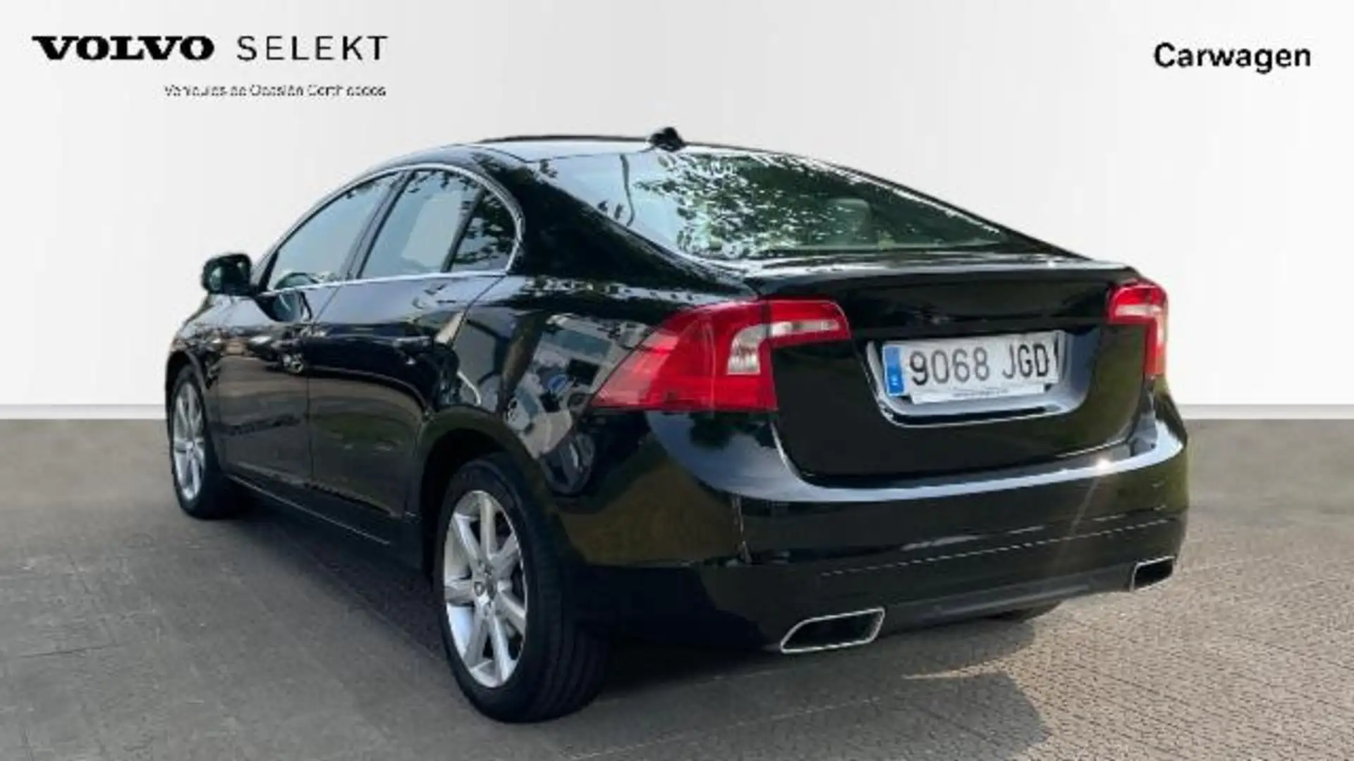 Volvo S60 D4 Momentum Aut. 181 - 2