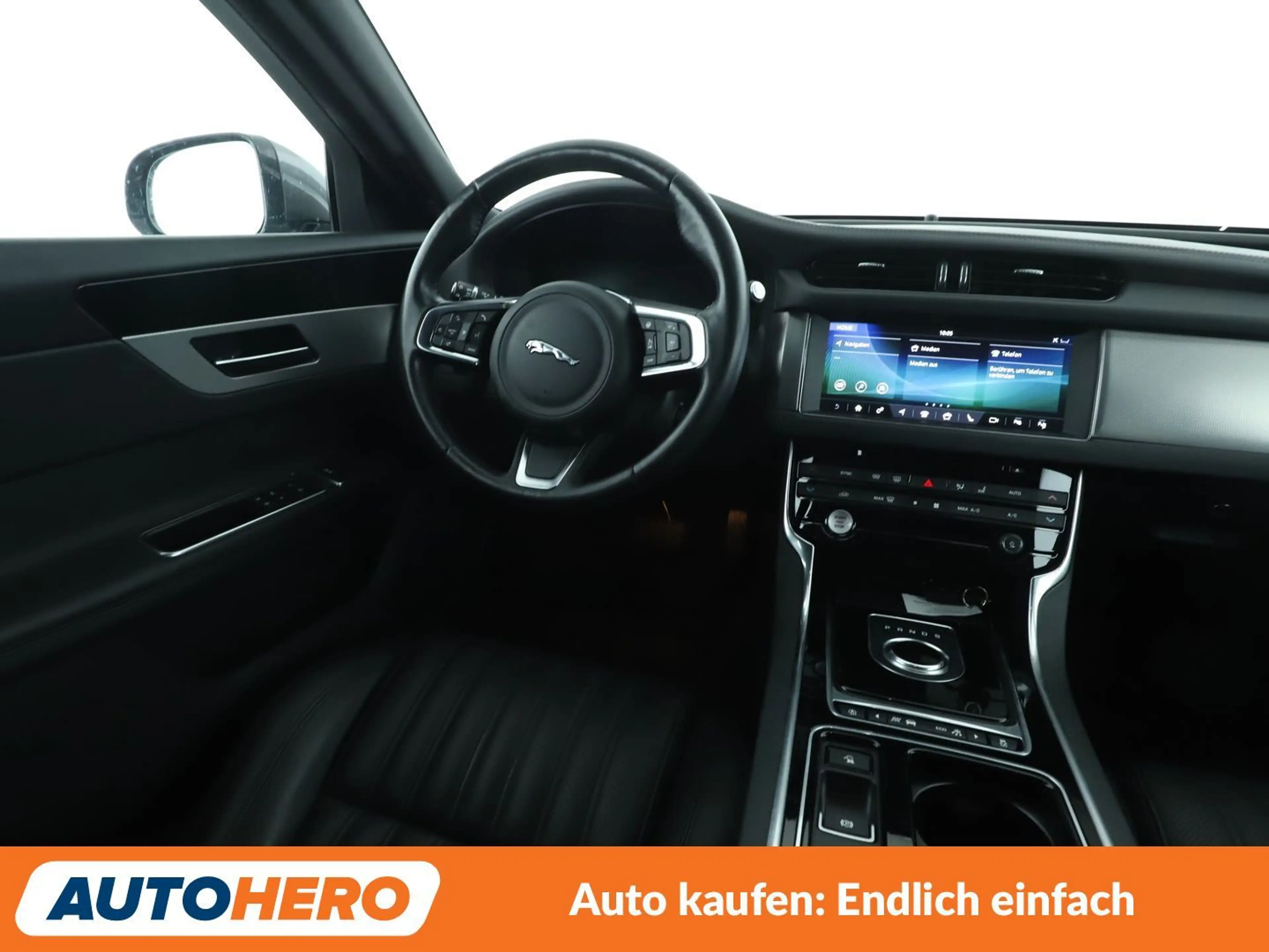 Jaguar XF 25d Portfolio AWD Aut.*NAVI*BI-XENON*TEMPO*CAM*PDC — photo 13
