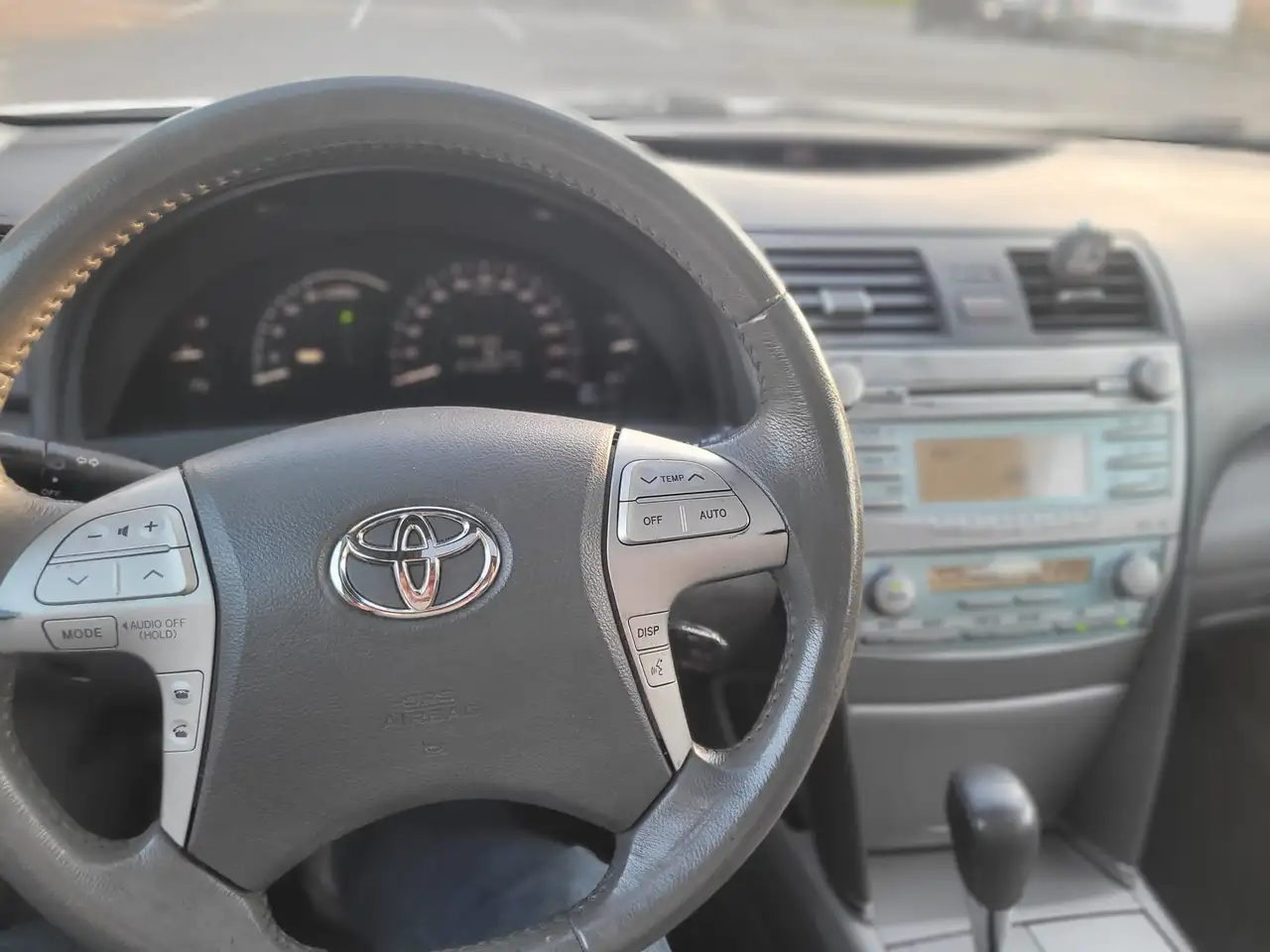 Toyota Camry photo Toyota Camry