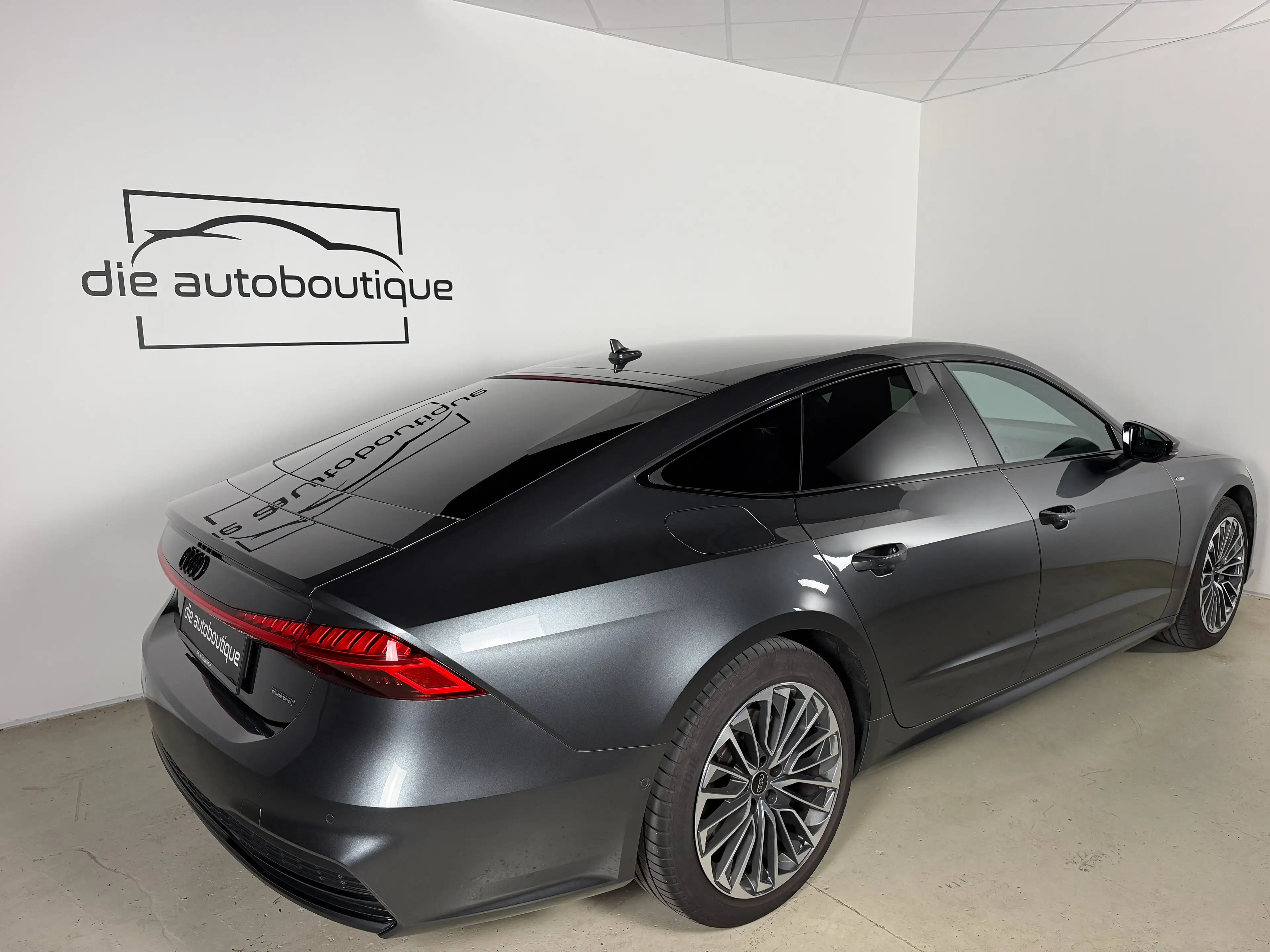 Audi A7 55 TFSI e quattro // Sportsitze // Laser // HUD // B&O // Soft Close // — photo 10