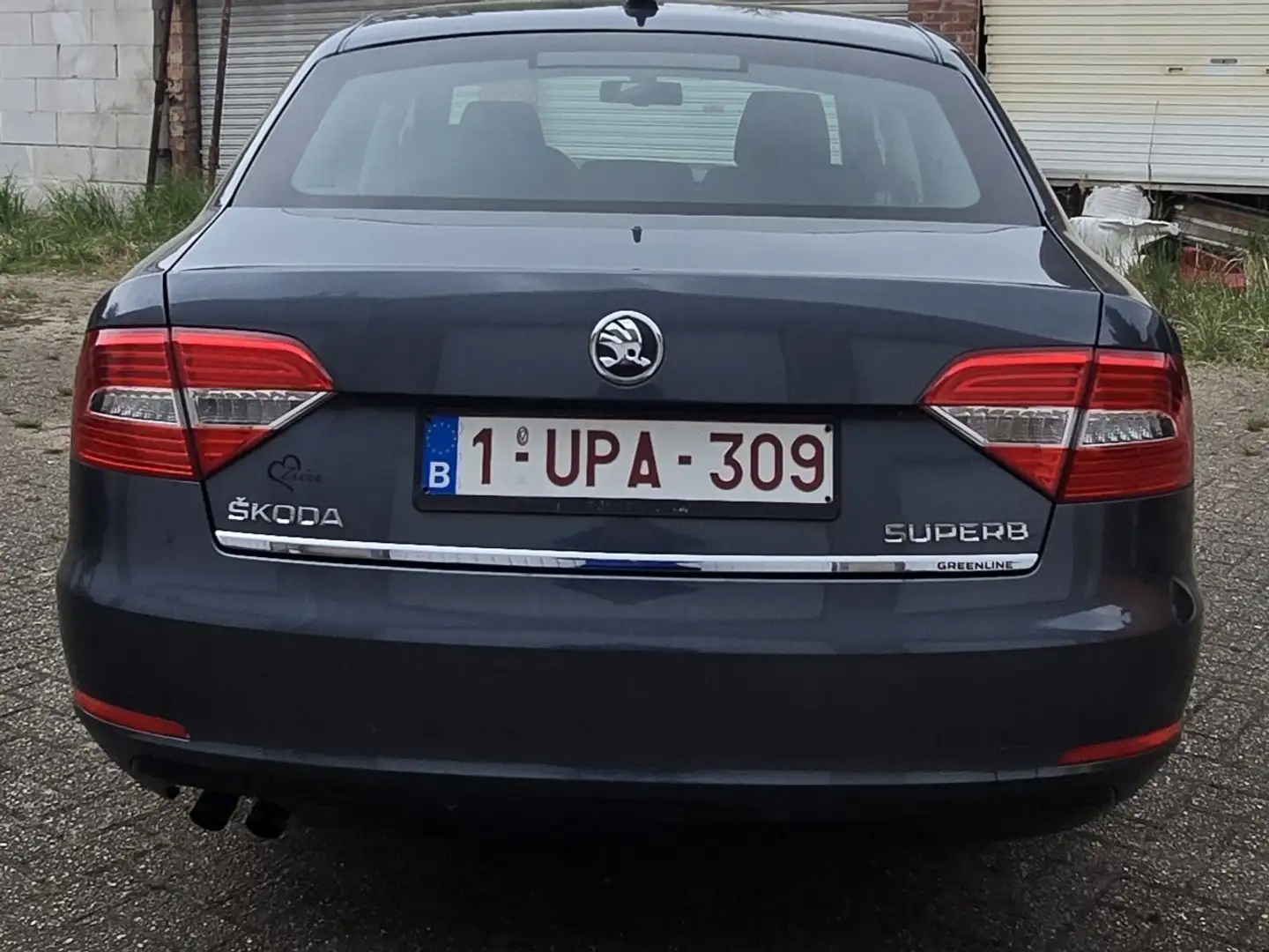 Skoda Superb 1.6 TDI GreenLine Grijs - 2