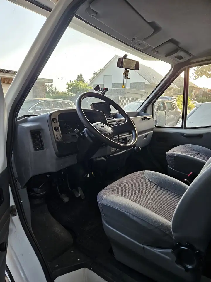 Ford Transit Wohnmobil mit H-Kennzeichen, foto 5