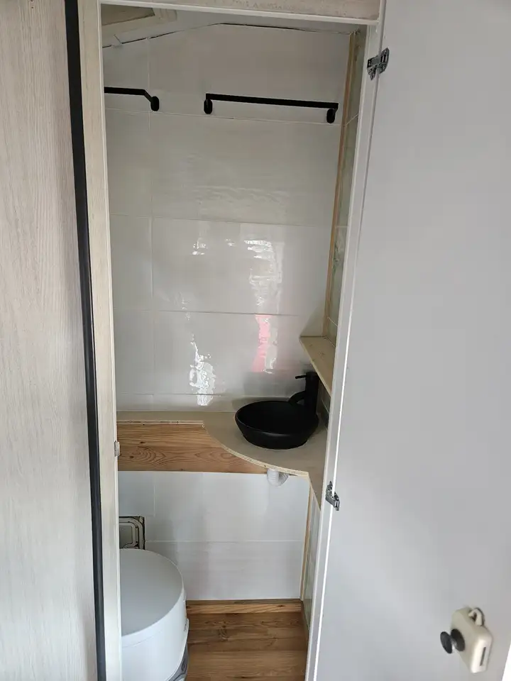Ford Transit Wohnmobil mit H-Kennzeichen, foto 11