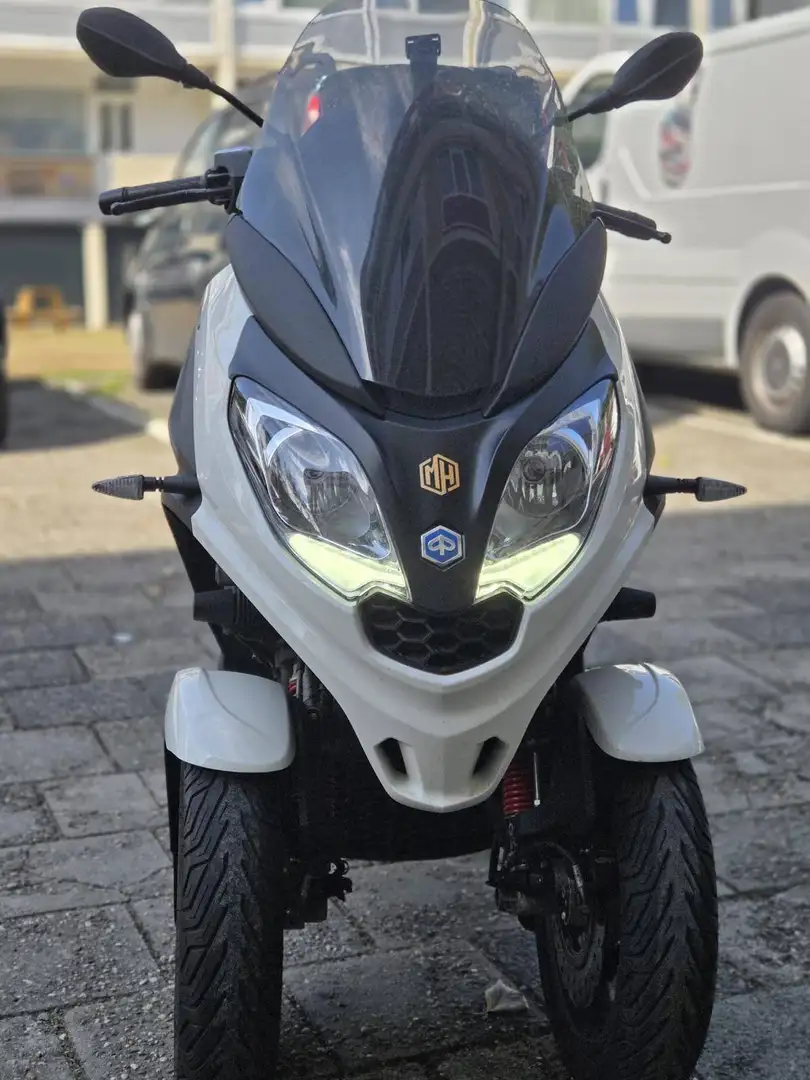 Piaggio Sonstige 300 sport Weiß - 2