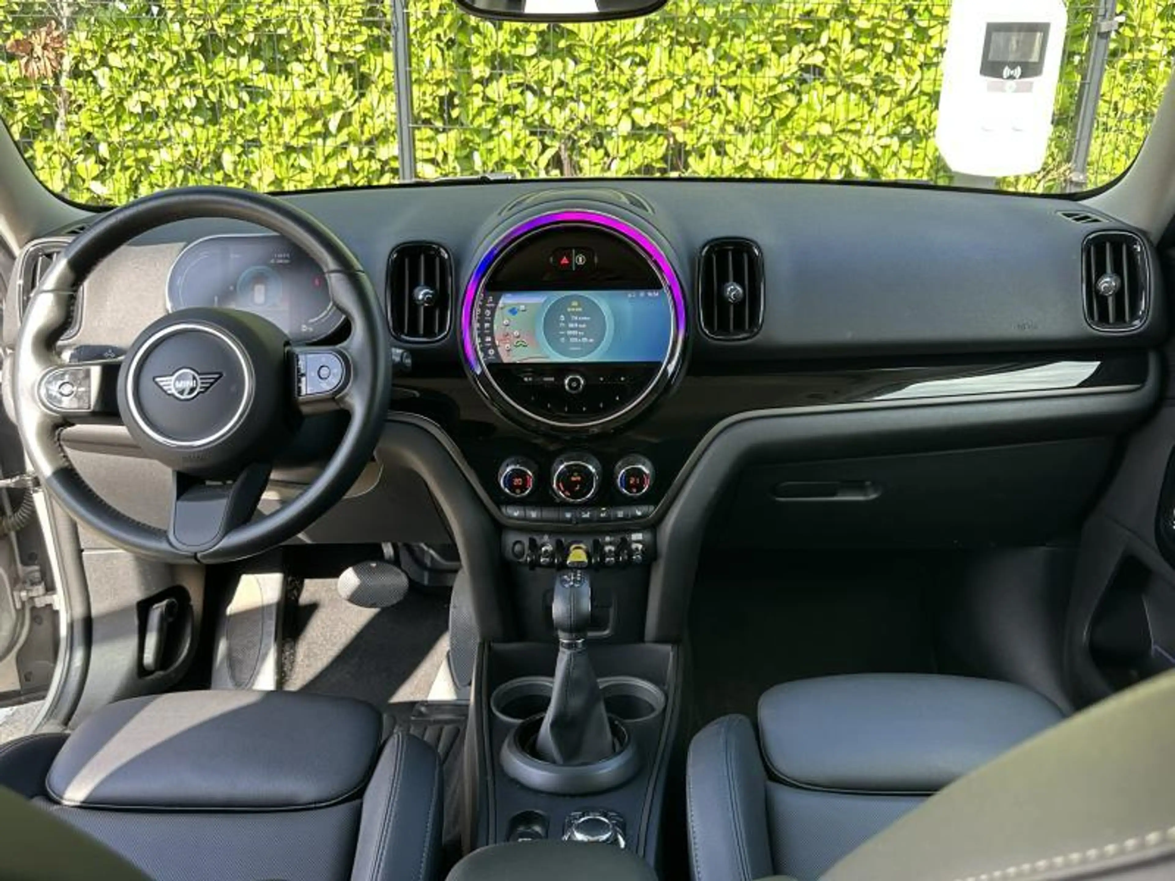 MINI Cooper SE Countryman hybrid — photo 7