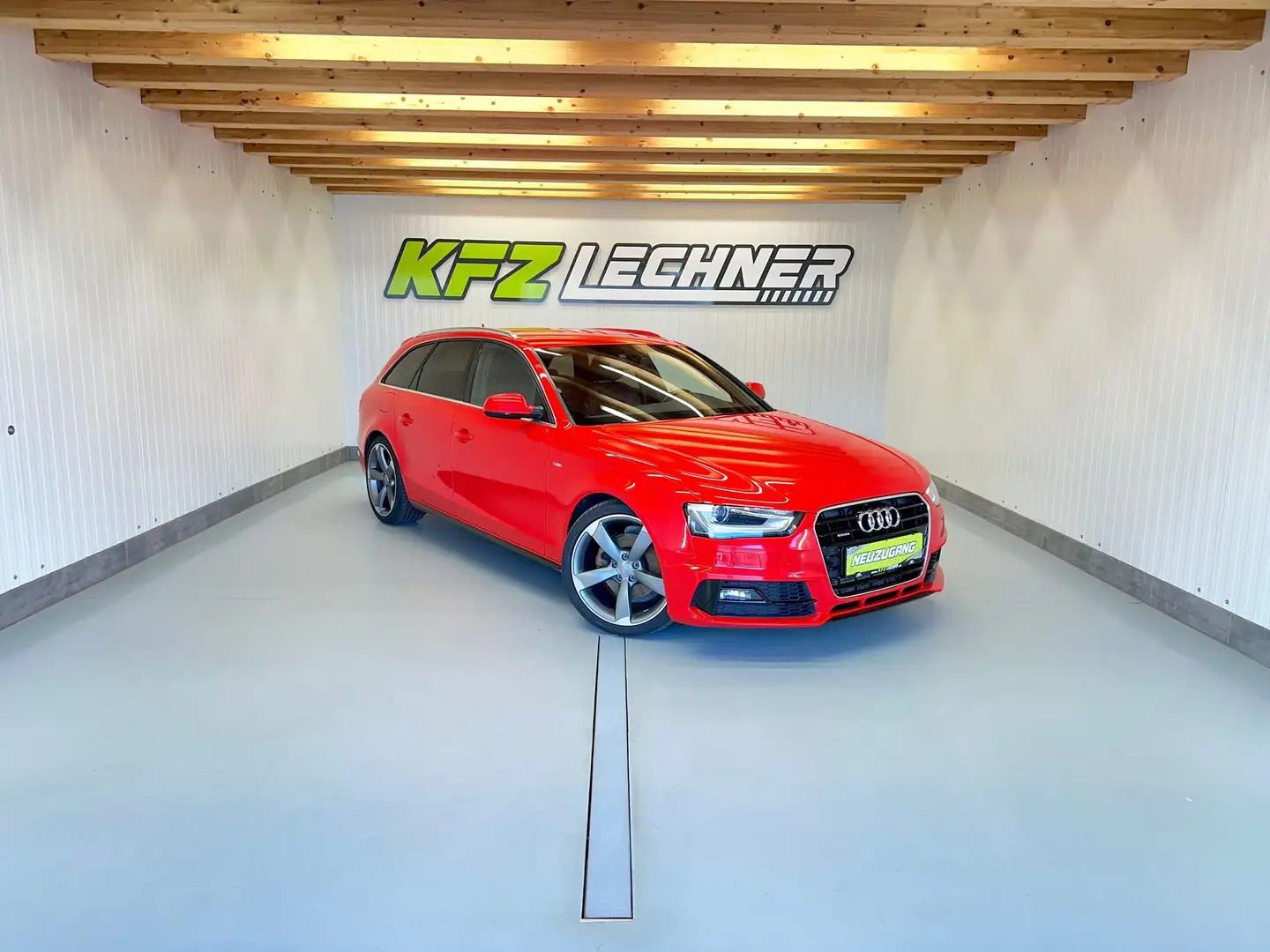 Audi A4 Avant 2,0 TDI quattro S-tr. "S line" SITZH*NAVI*X Rot - 1