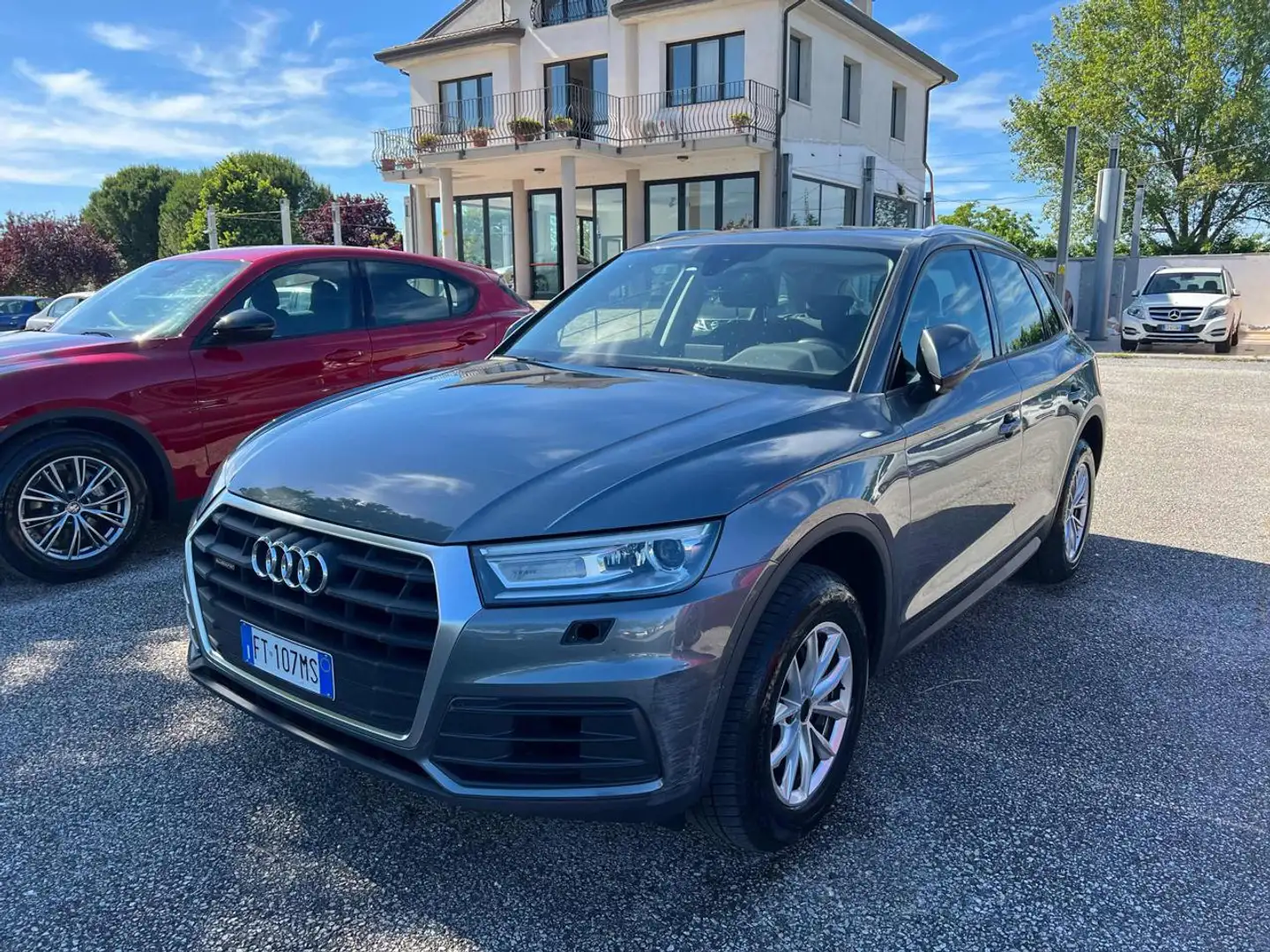 Audi Q5 3.0 TDI quattro tiptronic Business Schwarz - 1