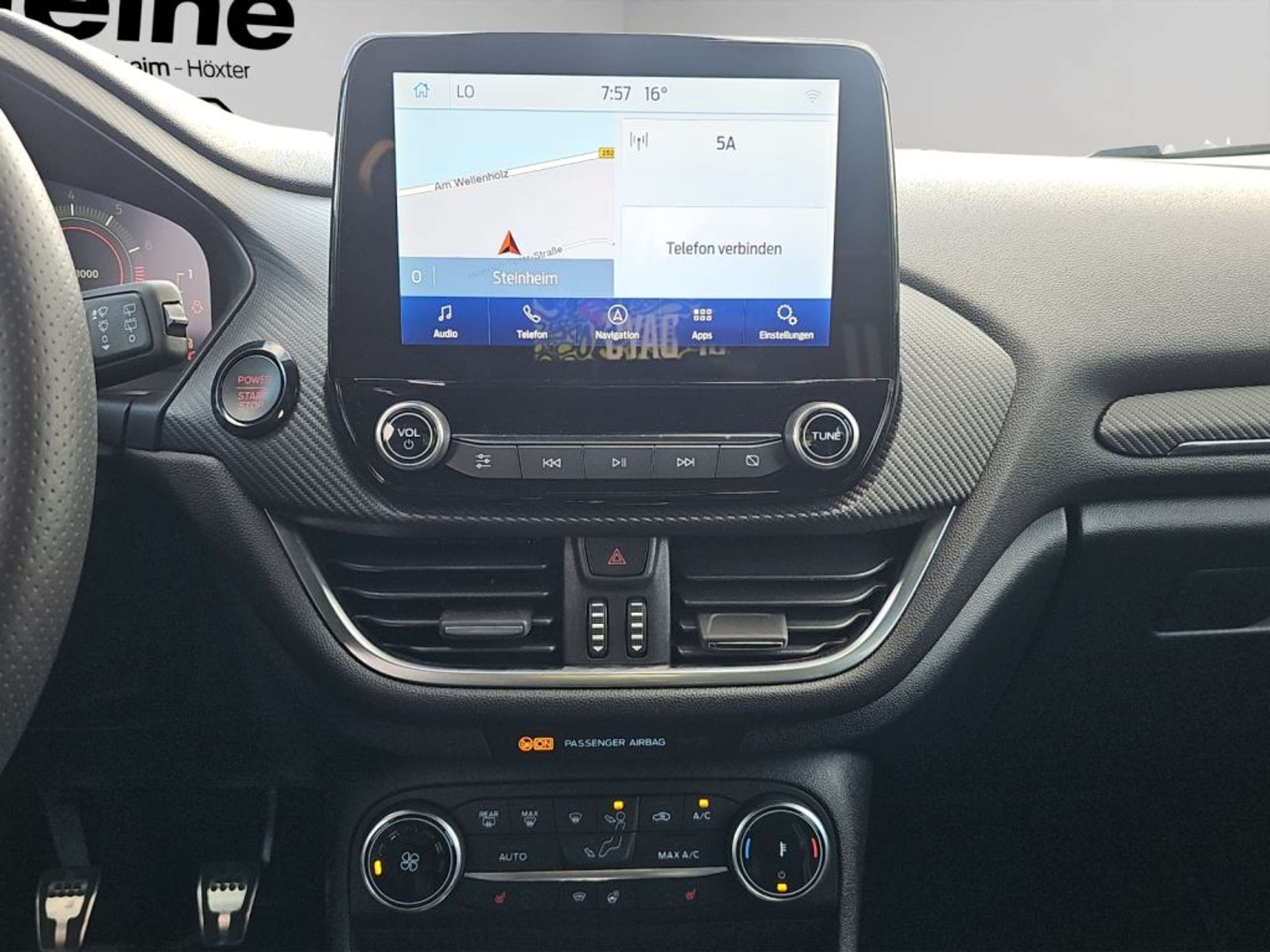 Fahrzeugabbildung Ford Fiesta 1.5 EcoBoost ST X  *PERF.-P.*WINTER-P.* - mit KI generiert/bearbeitet