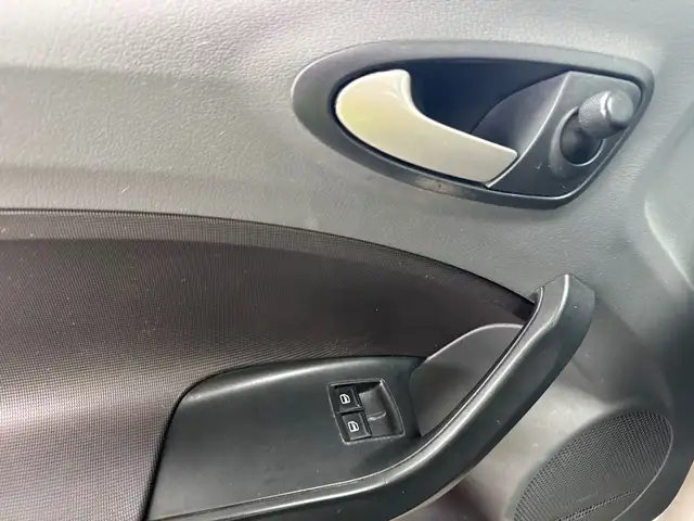 Seat Ibiza view 12