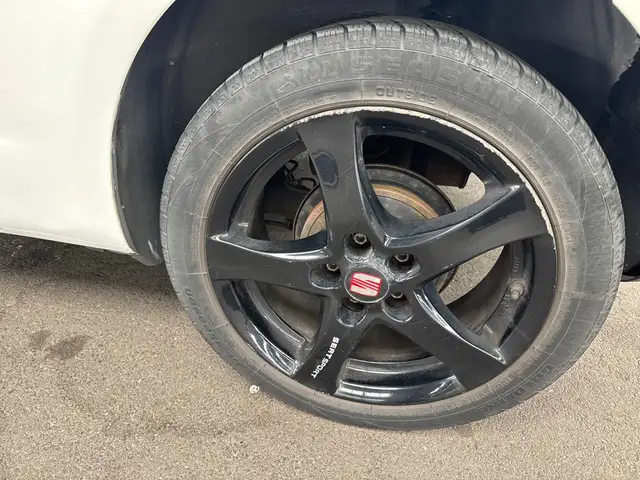 Seat Ibiza view 6