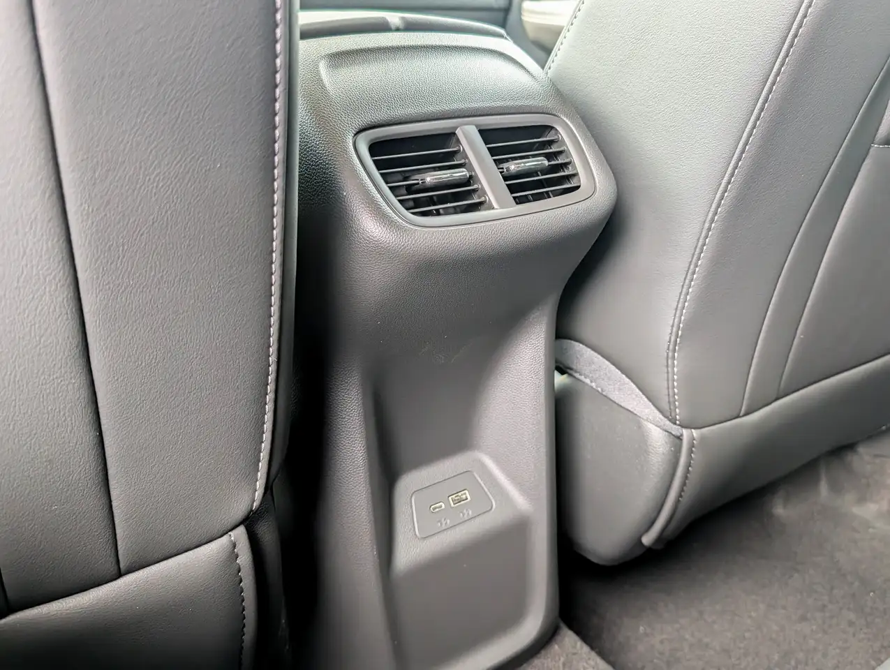 Buick Envision снимка Buick Envision
