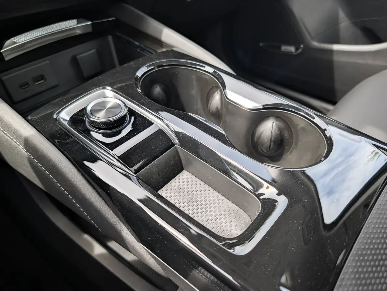 Buick Envision снимка Buick Envision
