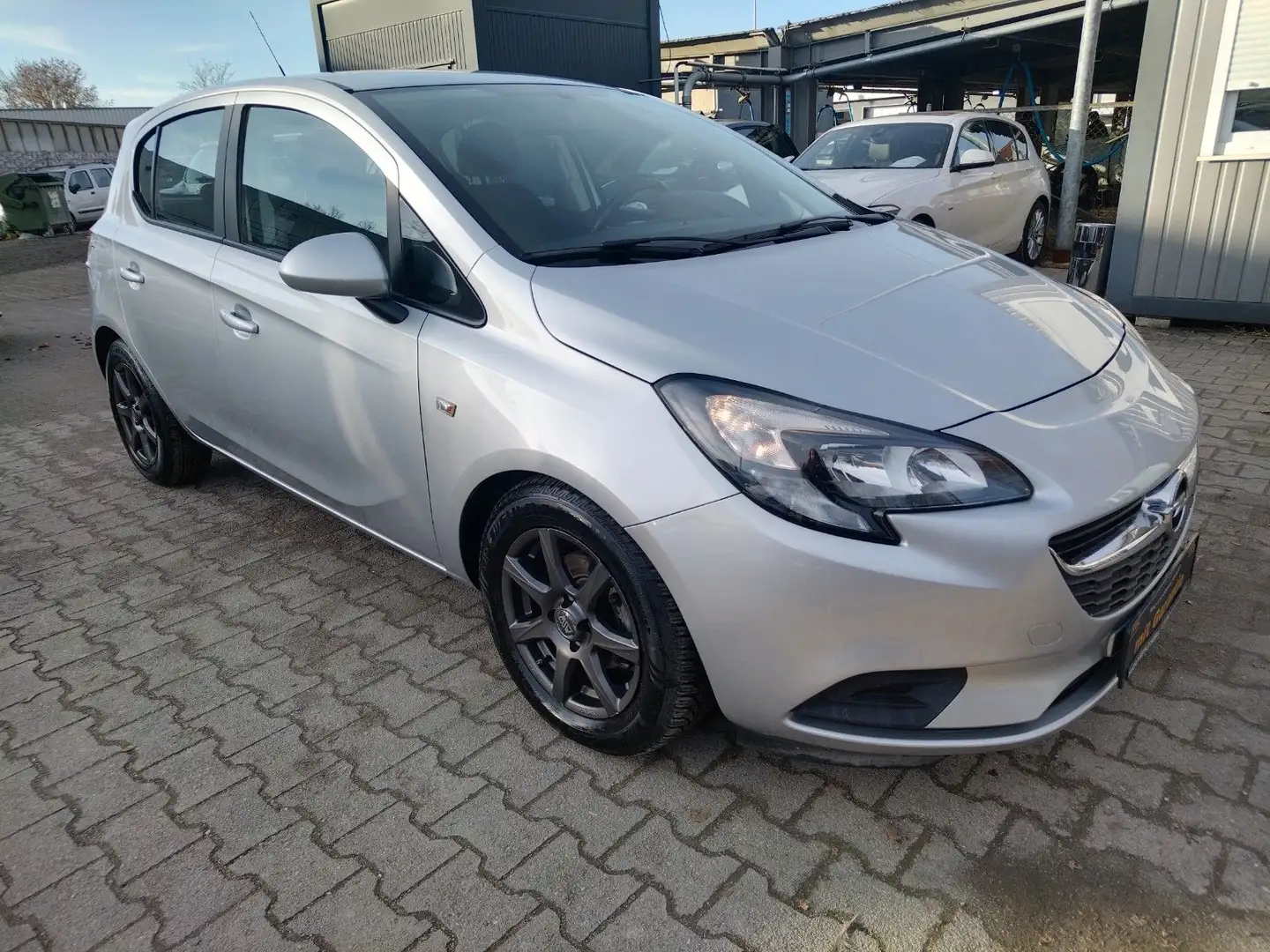 Opel Corsa E Edition AUTOMATIK+NUR 45000 km+TÜV/NEU Argent - 2
