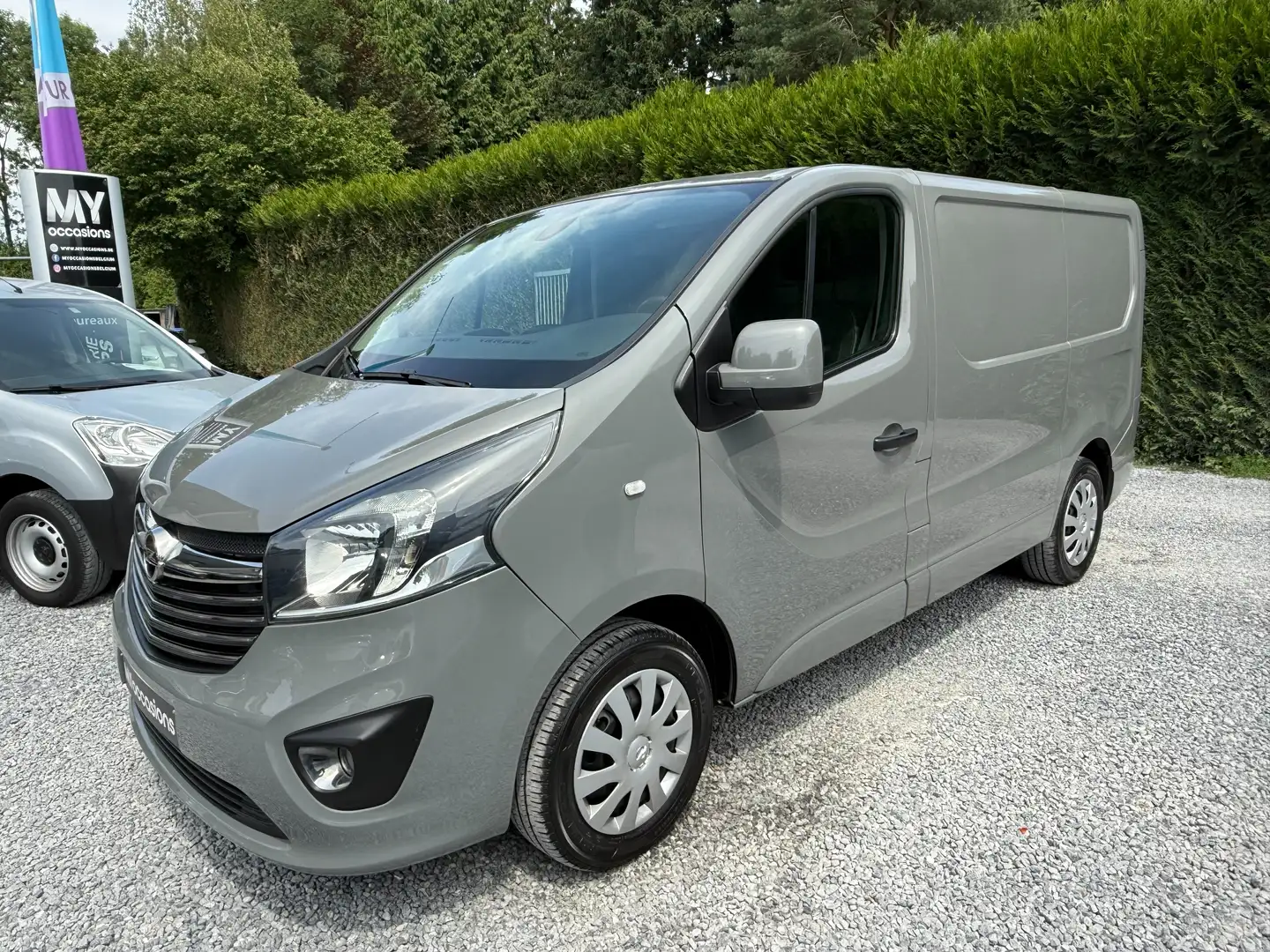 Opel Vivaro 1.6 CDTi L1H1  -TVA DEDUCTIBLE - EURO 6b - A VOIR Grau - 1