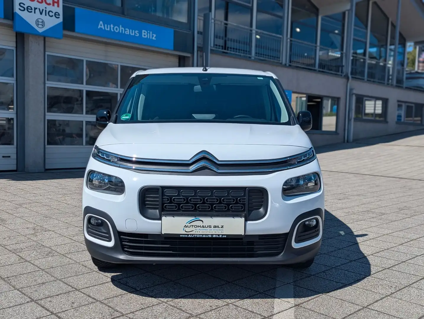 Citroen Berlingo MPV Feel M*Kamera*Automatik*DAB* Weiß - 2