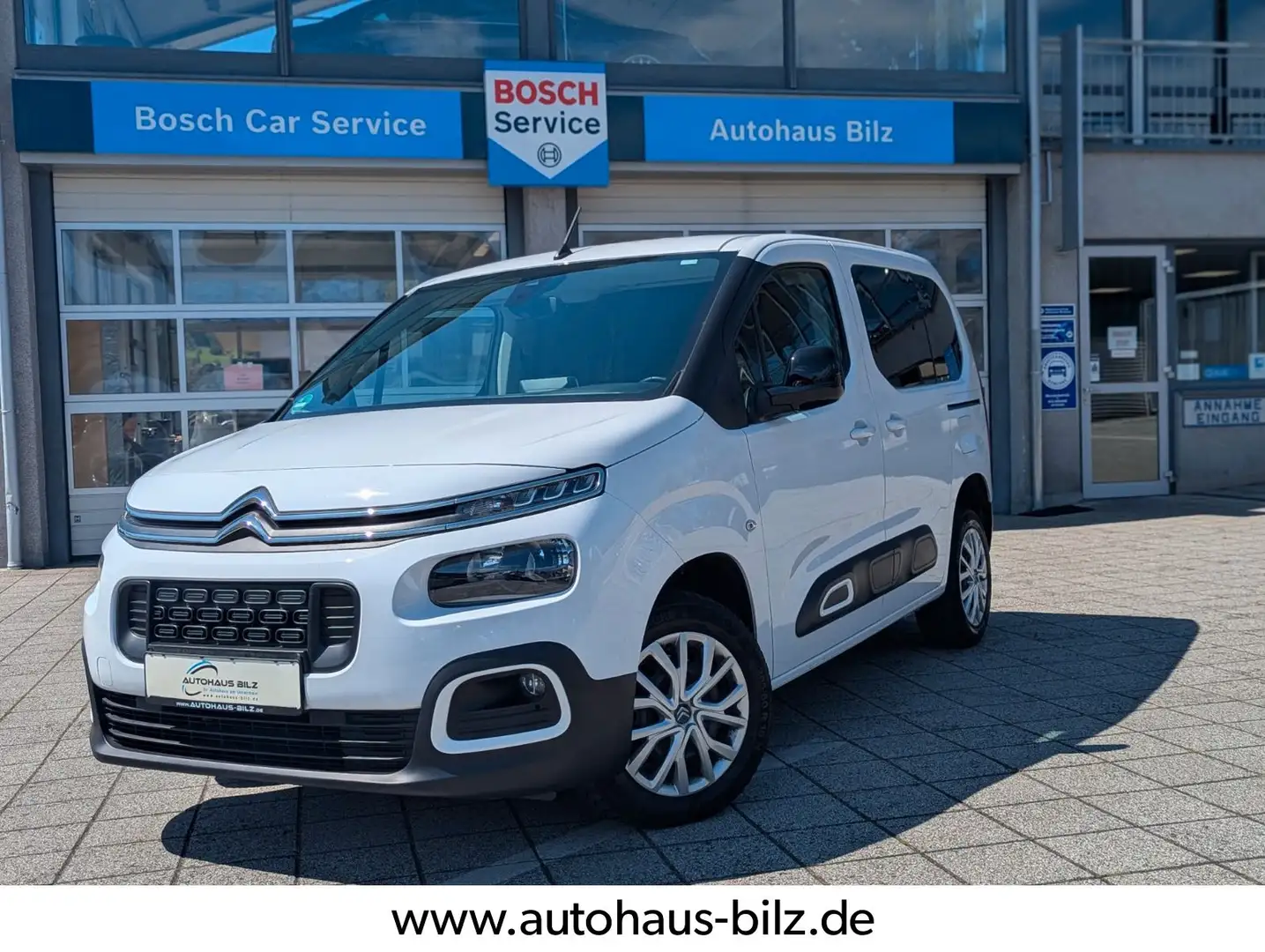 Citroen Berlingo MPV Feel M*Kamera*Automatik*DAB* Weiß - 1
