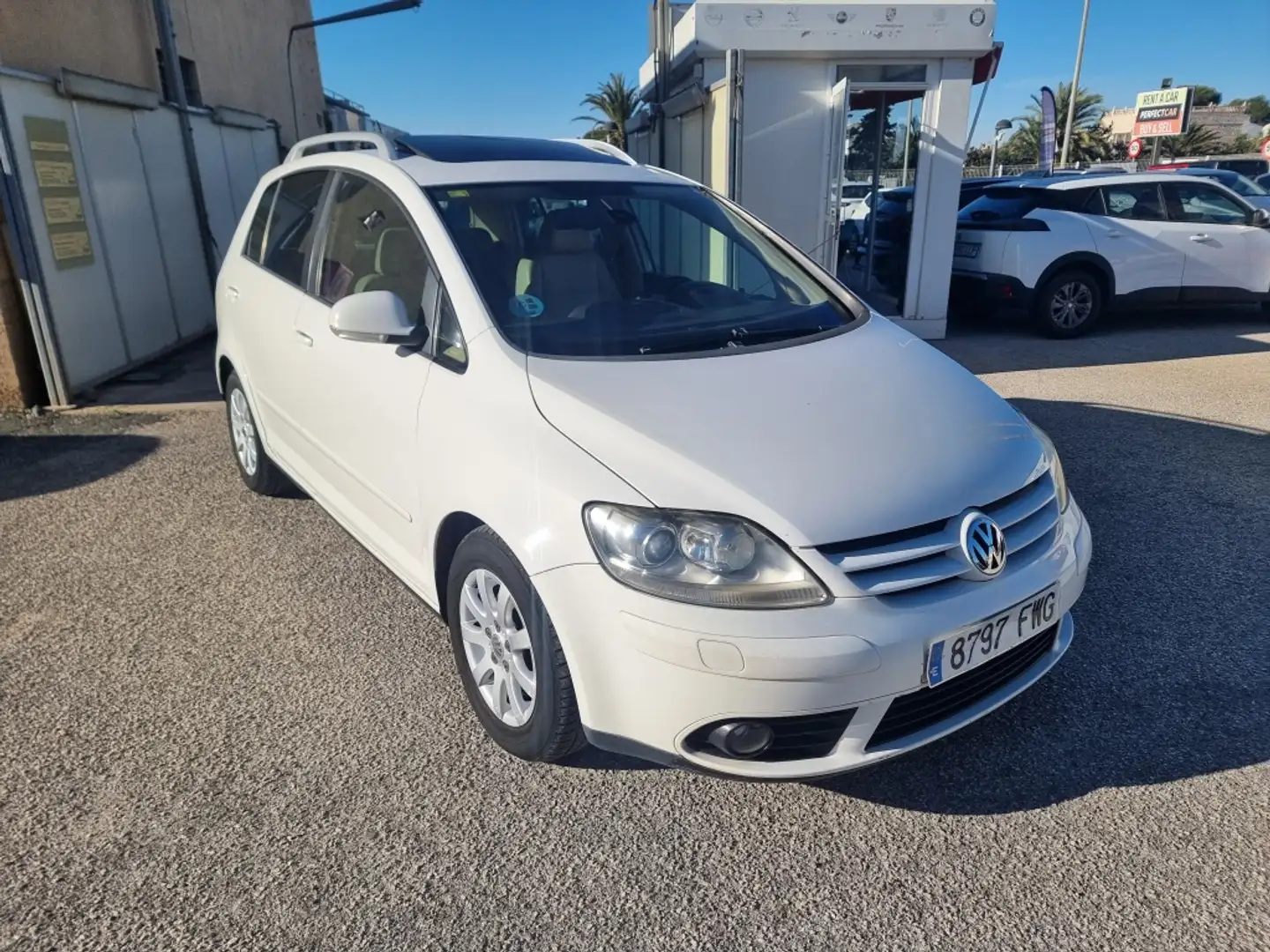 Volkswagen Golf 1.4 TSI Highline DSG 140 Blanc - 1