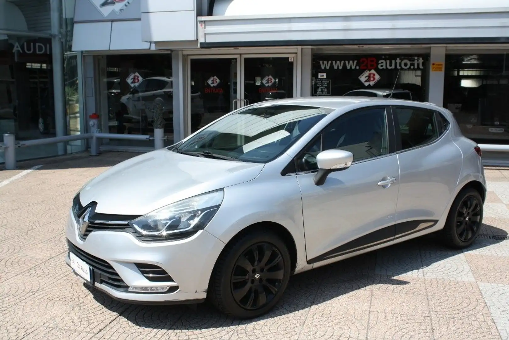 Renault Clio dCi 8V 75CV Start&Stop 5 porte Energy Zen Grigio - 1