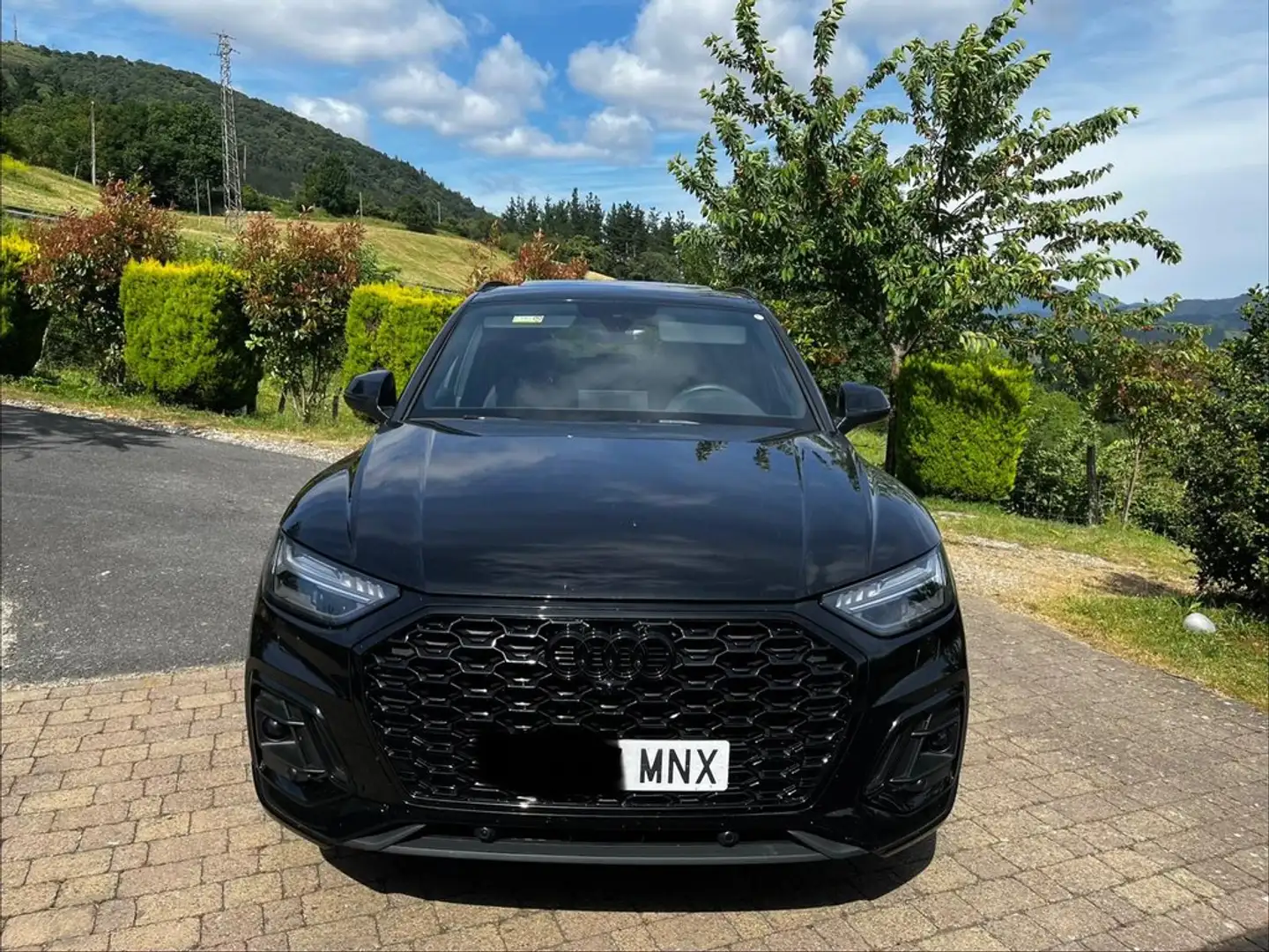 Audi Q5 35 TDI black line - 1