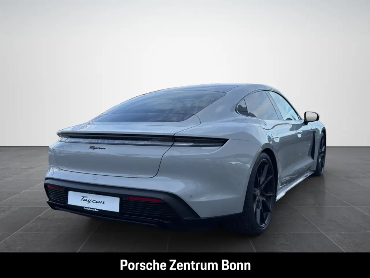 Porsche Taycan Black Edition HA-Lenkung InnoDrive BOSE 5