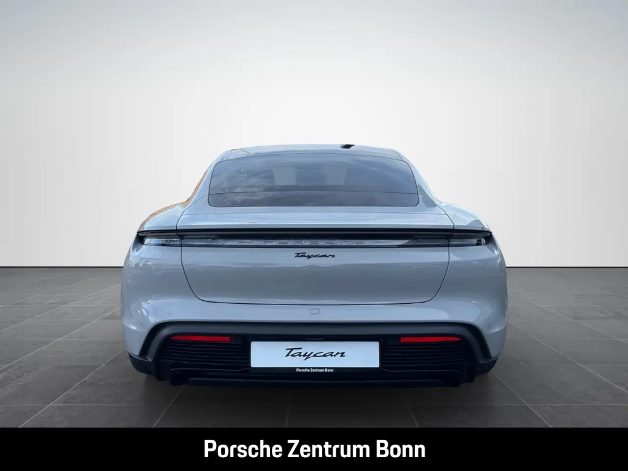 Porsche Taycan Black Edition HA-Lenkung InnoDrive BOSE 6