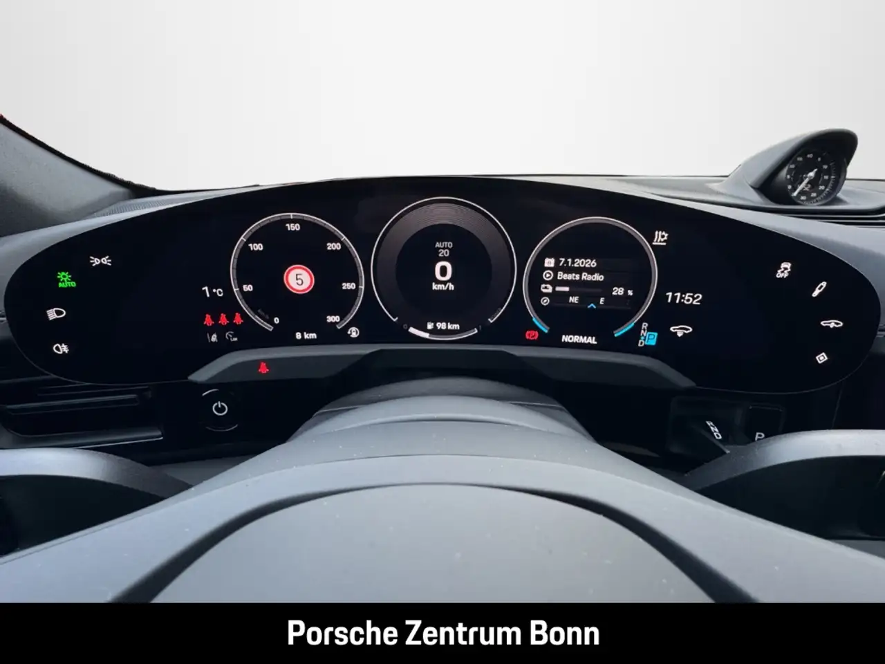 Porsche Taycan Black Edition HA-Lenkung InnoDrive BOSE 11