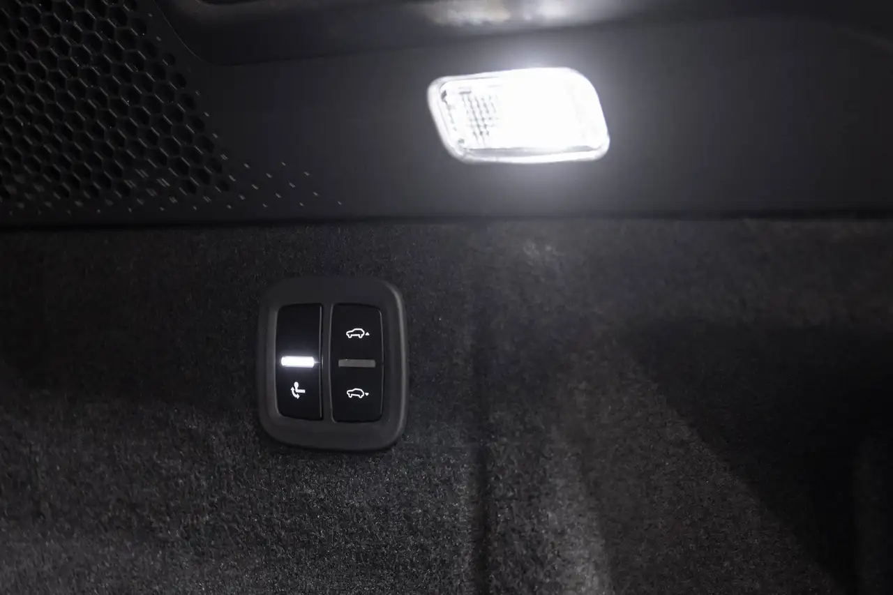 Porsche Macan 4 Electric Panodak BOSE Trekhaak Matrix Head-Up, миниатюра 22
