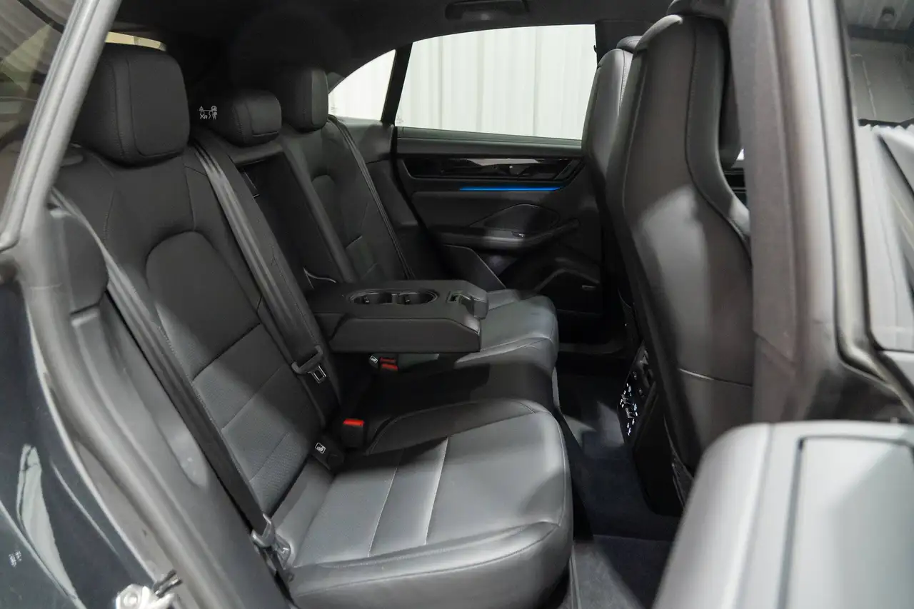Porsche Macan 4 Electric Panodak BOSE Trekhaak Matrix Head-Up, миниатюра 19