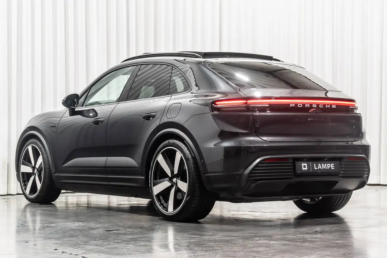 Porsche Macan 4 Electric Panodak BOSE Trekhaak Matrix Head-Up, миниатюра 10