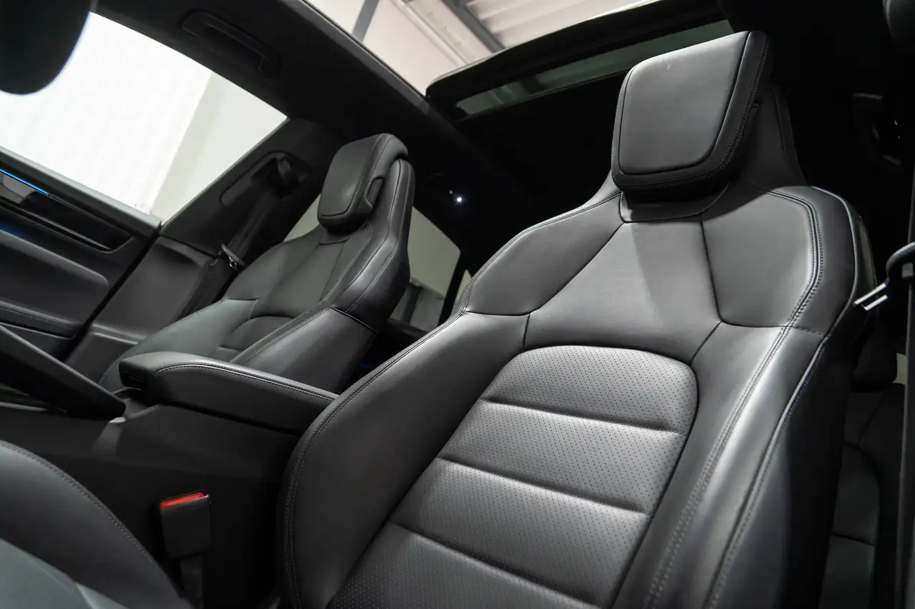 Porsche Macan 4 Electric Panodak BOSE Trekhaak Matrix Head-Up, миниатюра 24