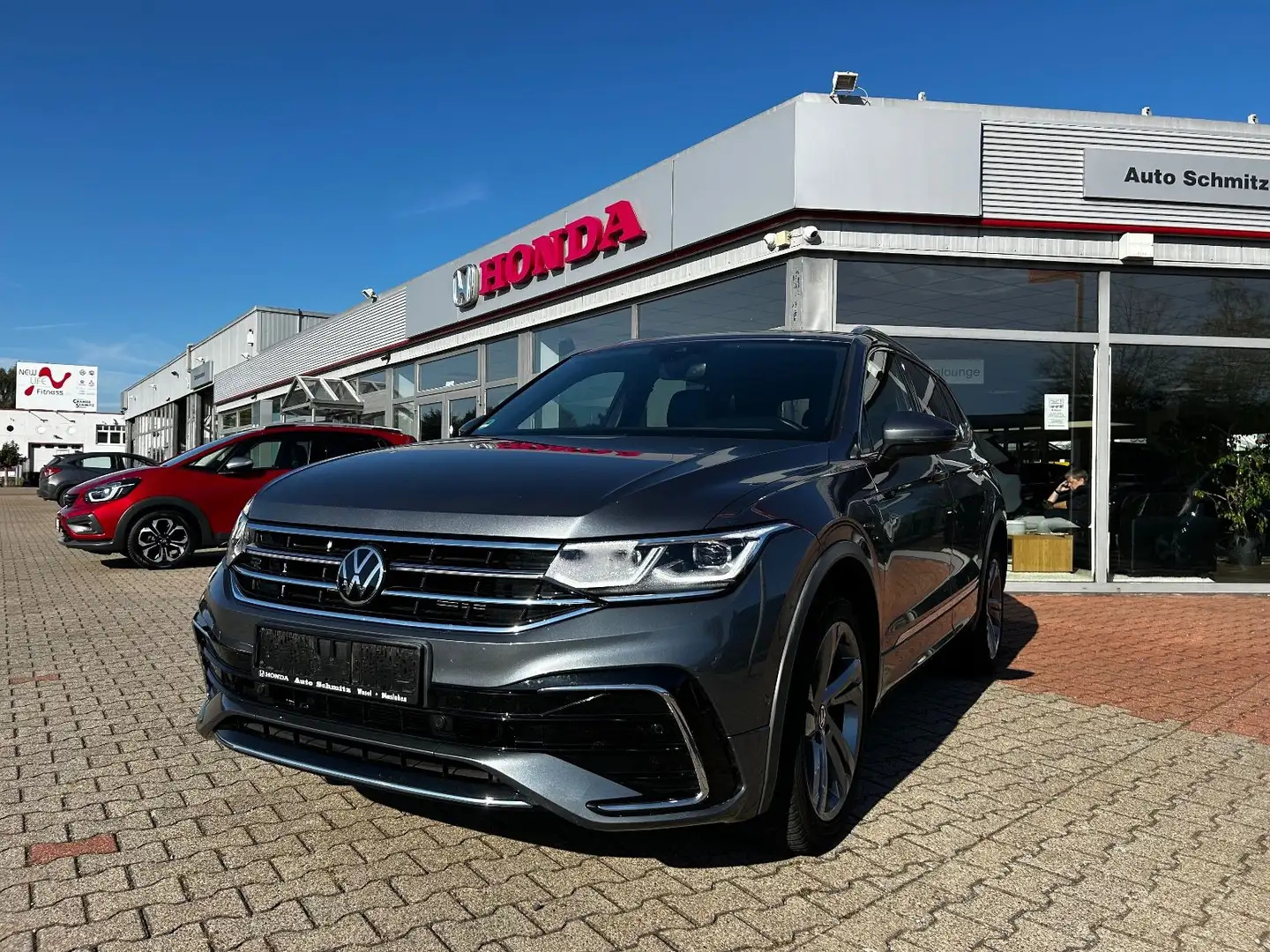 Volkswagen Tiguan Allspace R-Line Grau - 1