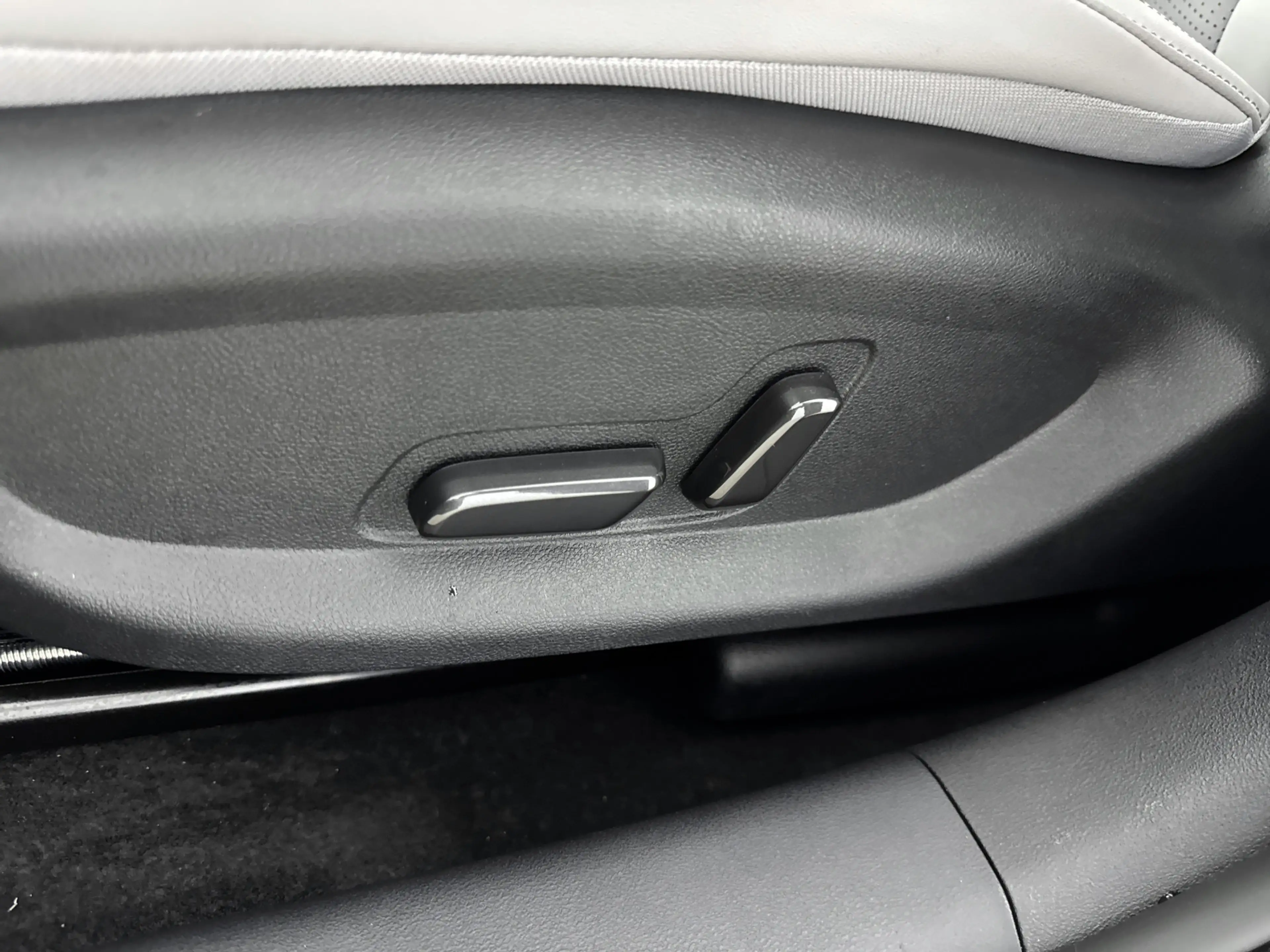 BYD Seal 6 Touring - 1.5 DM-i Comfort // SCHUIFKANTELDAK // 1 — photo 15