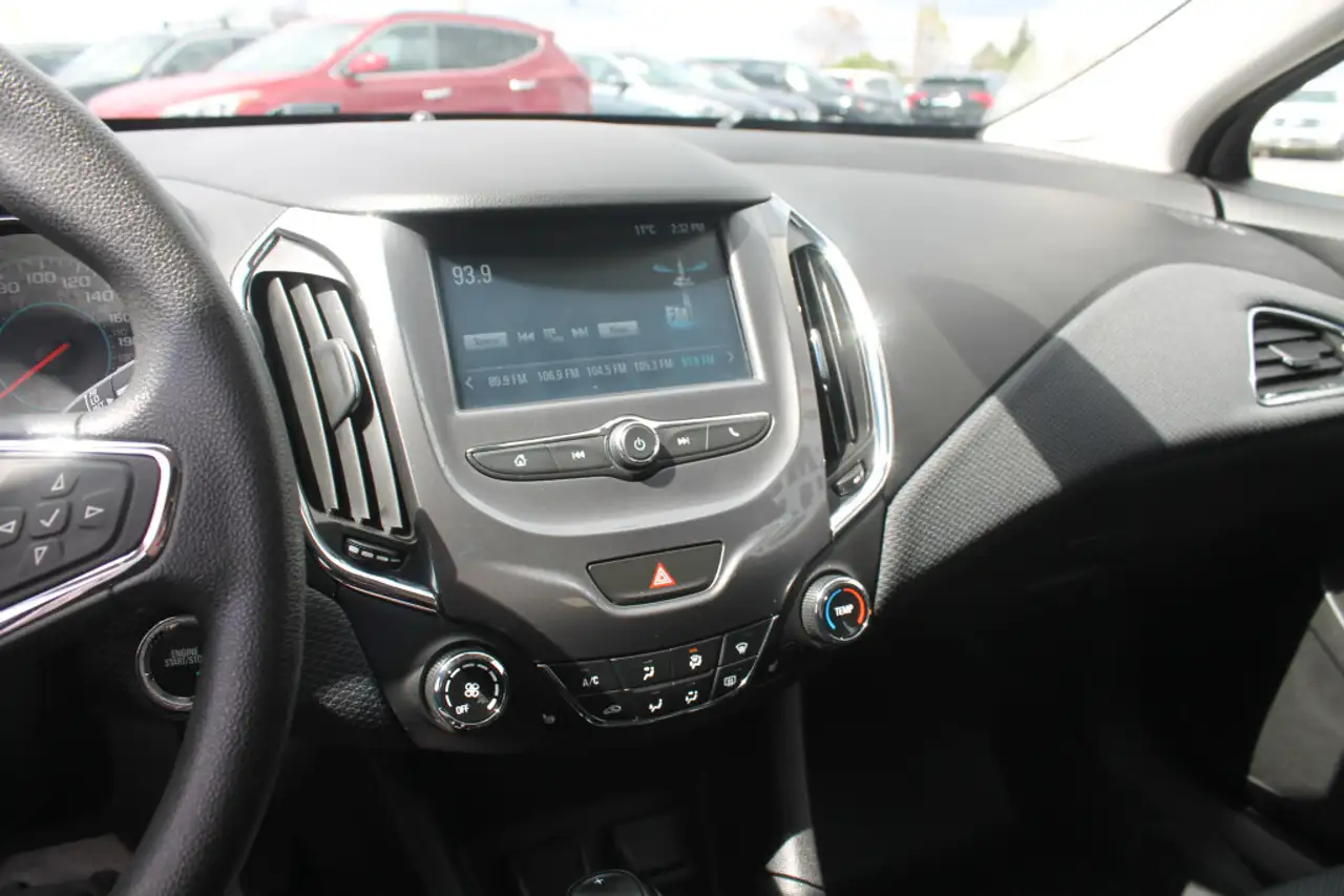 Chevrolet Cruze снимка Chevrolet Cruze
