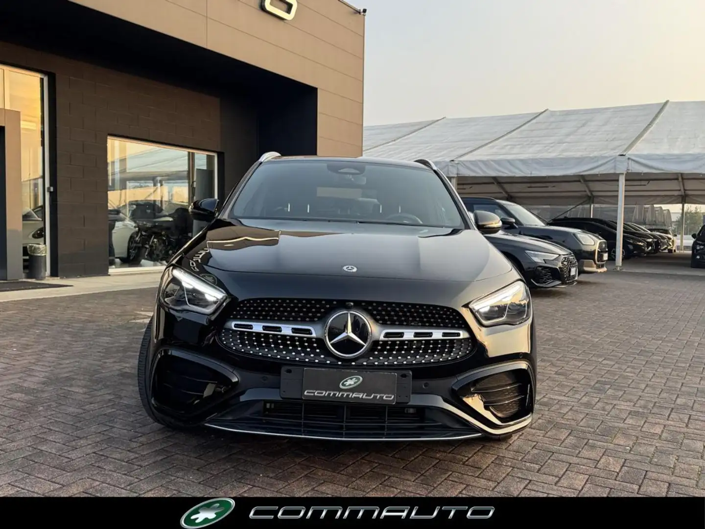 Mercedes-Benz GLA 200 d Automatic AMG Line Advanced Plus Nero - 2