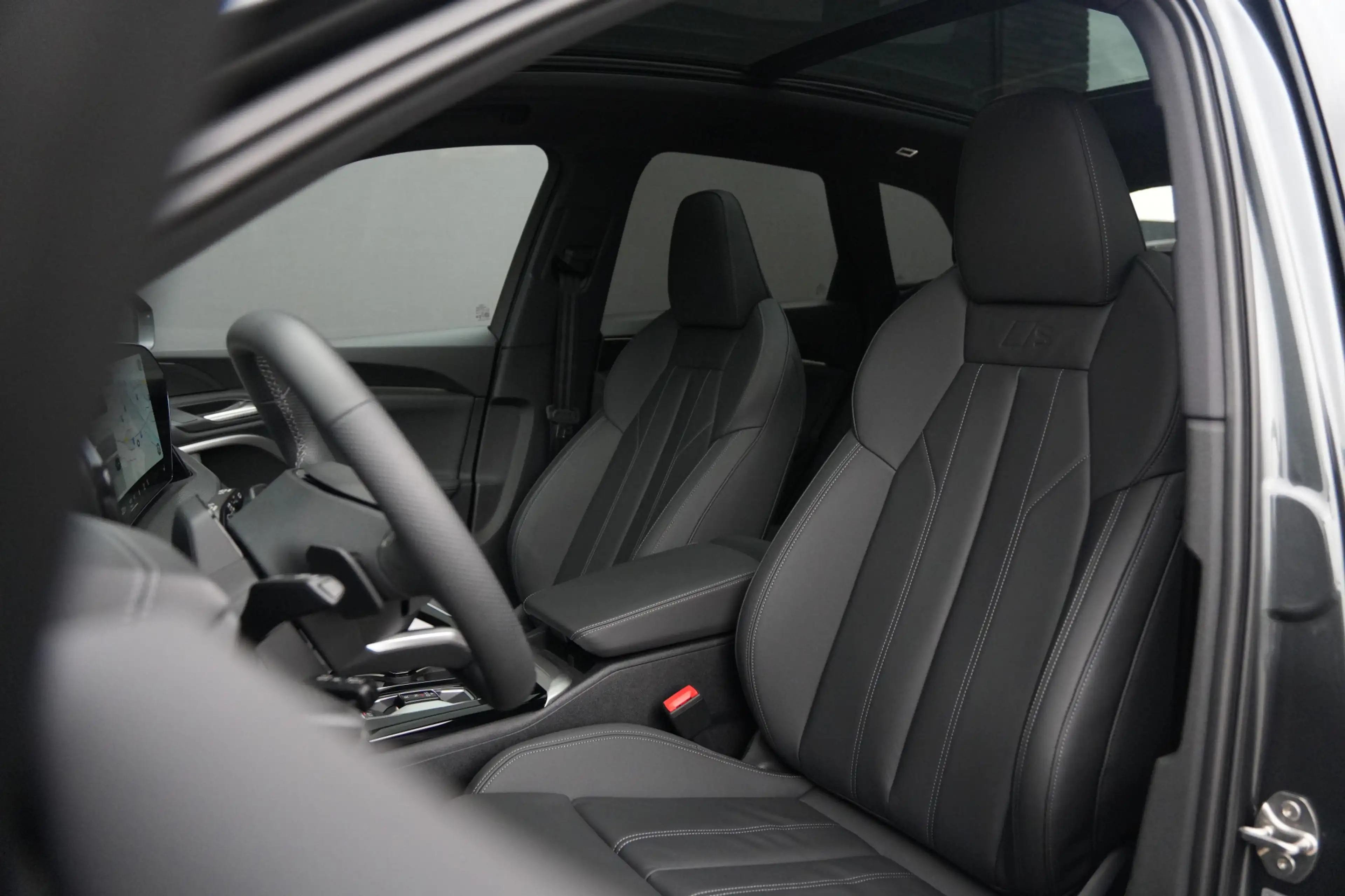 Audi Q5 2.0 TFSI e-hybrid quattro S edition | Trekhaak | P — photo 6