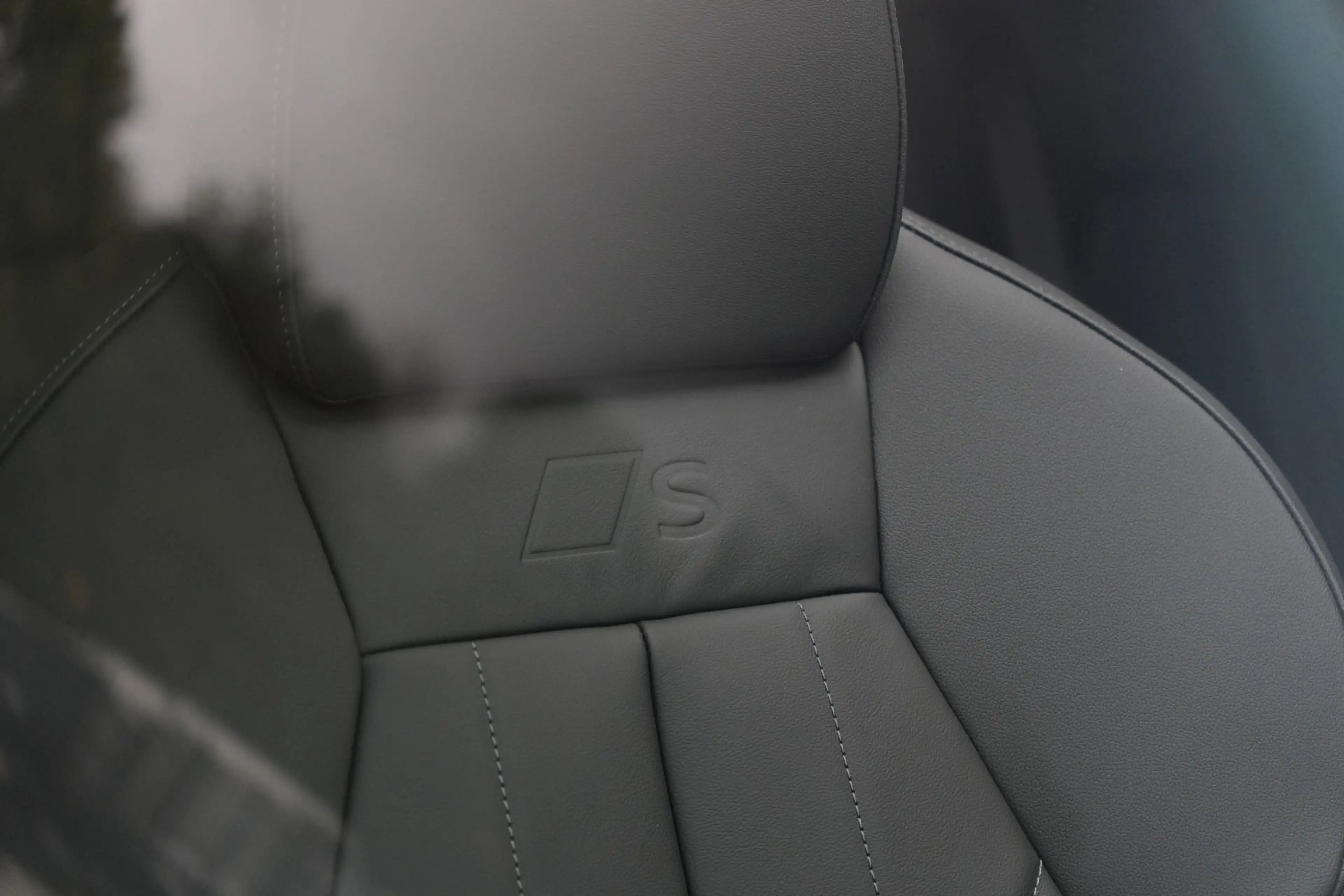 Audi Q5 2.0 TFSI e-hybrid quattro S edition | Trekhaak | P — photo 19