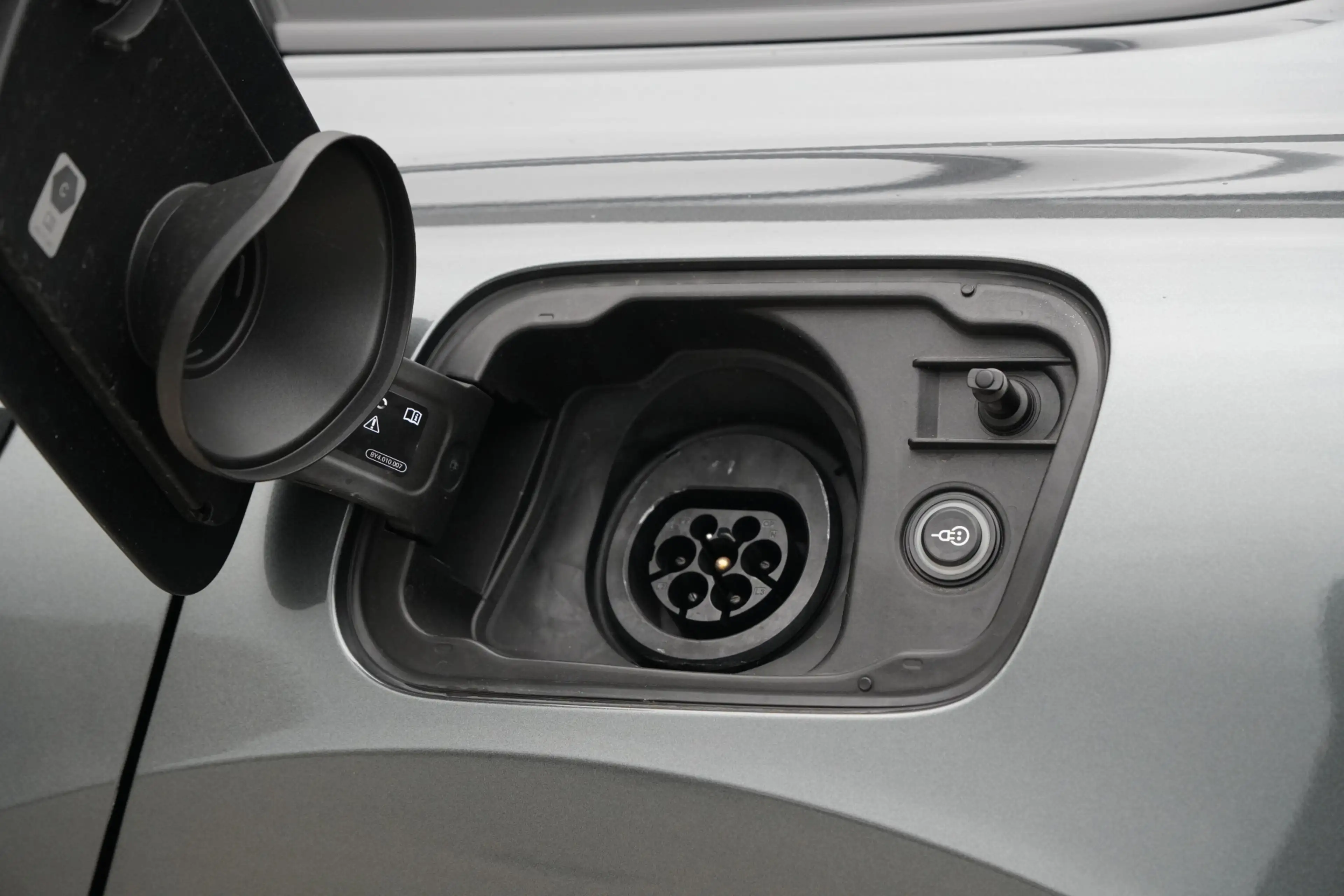 Audi Q5 2.0 TFSI e-hybrid quattro S edition | Trekhaak | P — photo 43