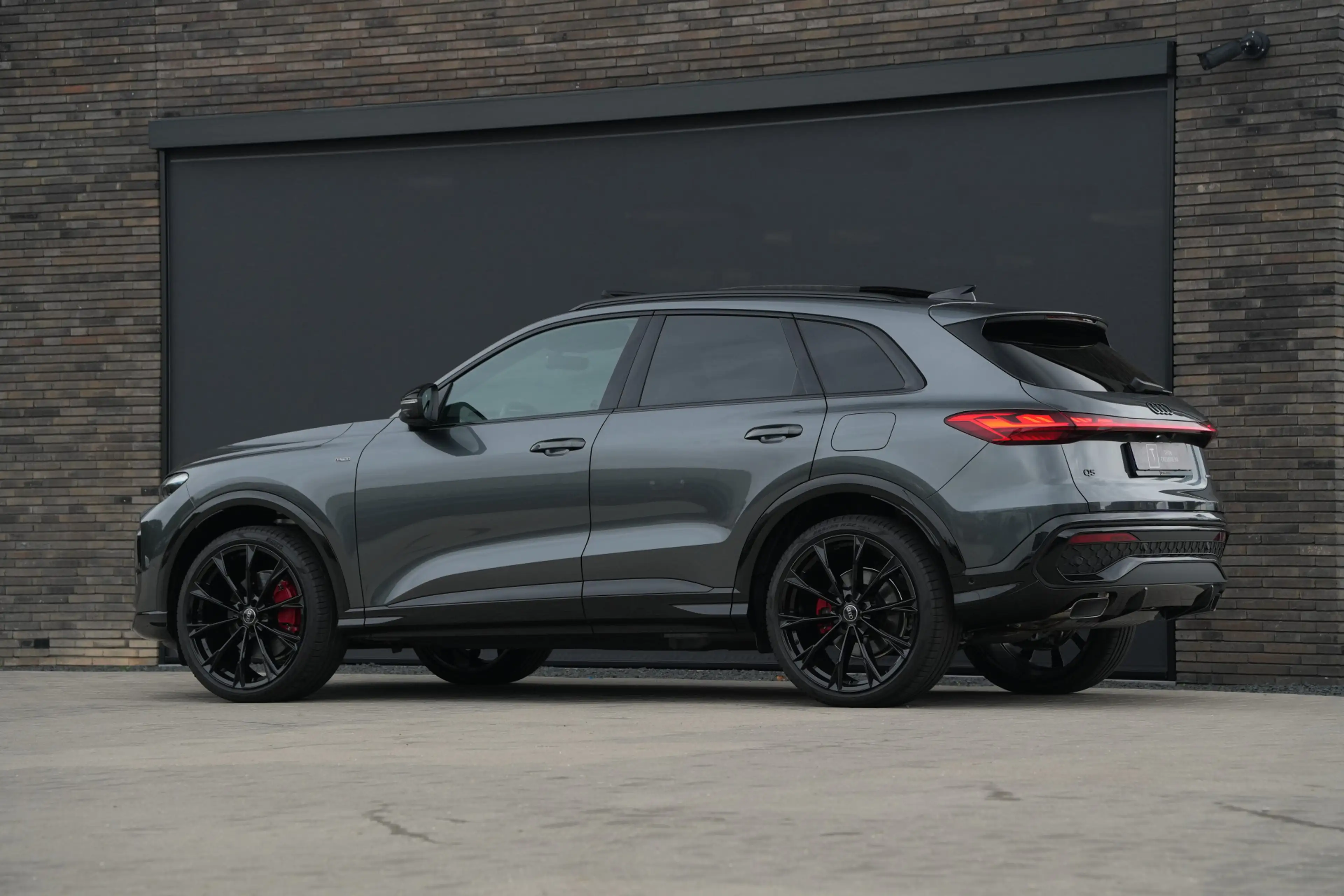 Audi Q5 2.0 TFSI e-hybrid quattro S edition | Trekhaak | P — photo 11