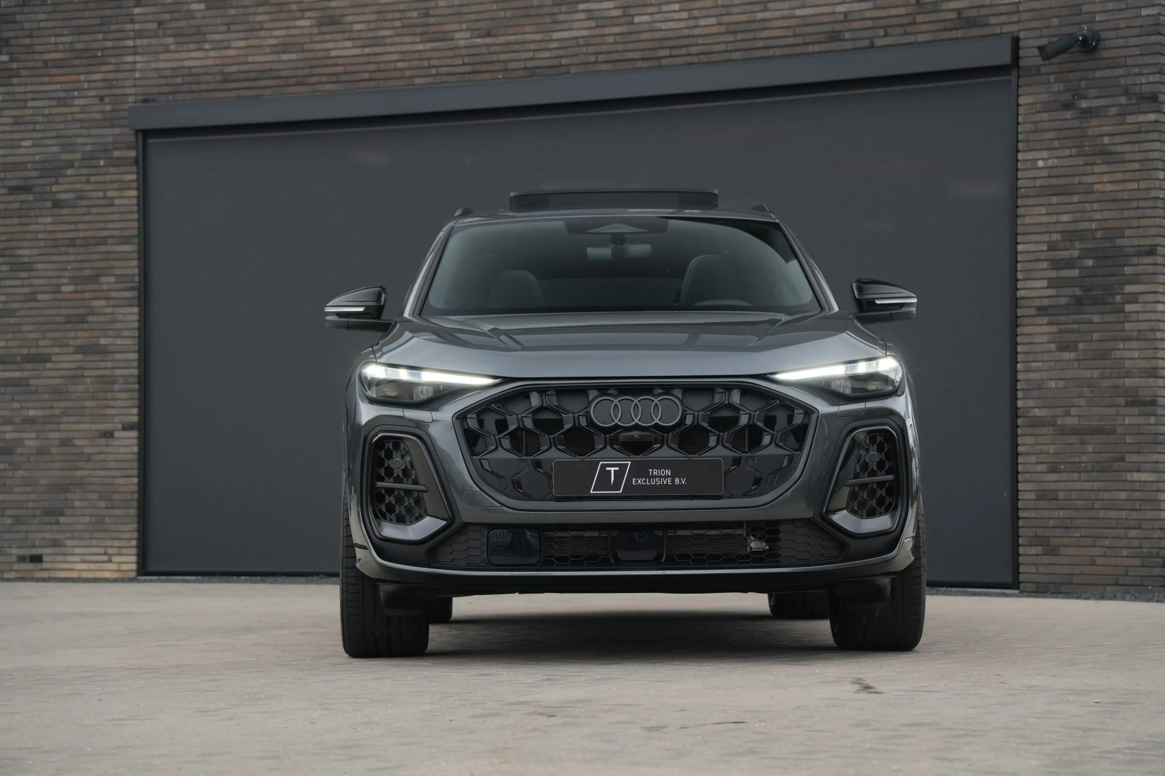 Audi Q5 2.0 TFSI e-hybrid quattro S edition | Trekhaak | P — photo 14