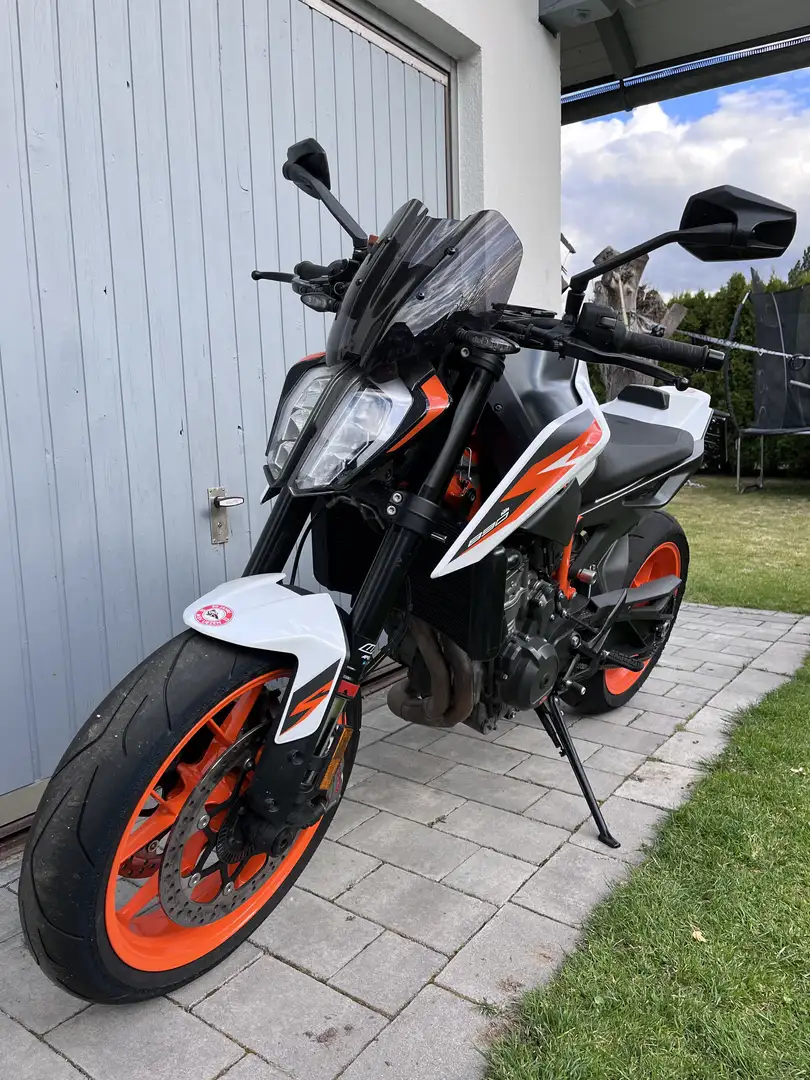 KTM 890 Duke R R - 2