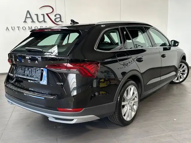 Skoda Octavia view 4