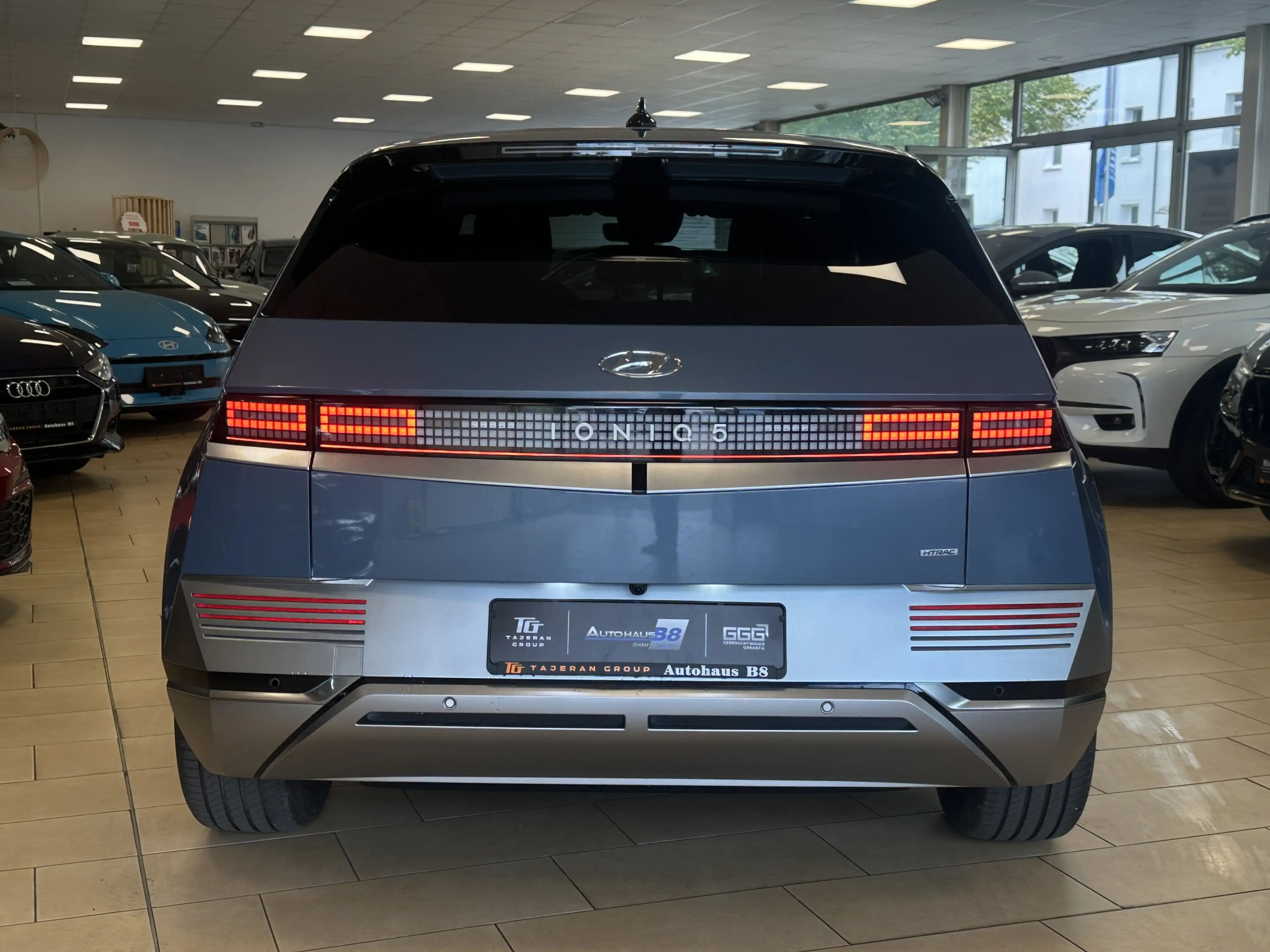 Hyundai IONIQ 5 Uniq*NSCC*HUD*360*SHZ+BLÜ*BOSE*WMP*4WD* — photo 6