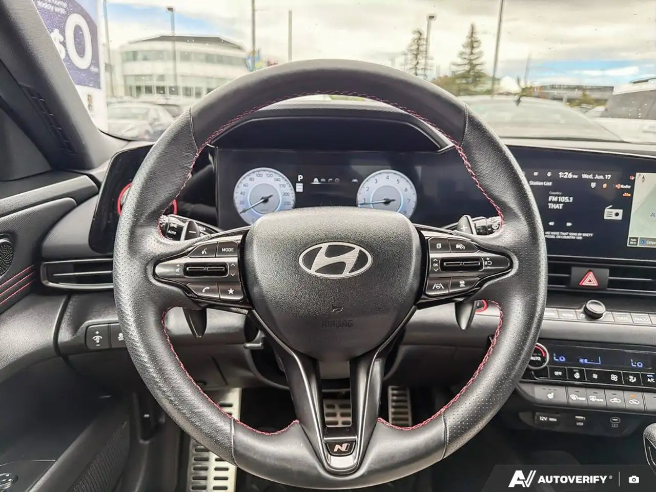 Hyundai ELANTRA fotografie Hyundai ELANTRA
