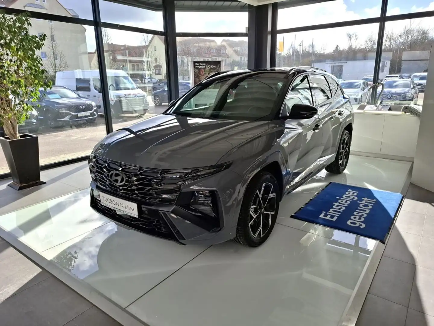 Hyundai TUCSON 1.6 T-GDi 48V-Hybrid 2WD DCT N Line Grey - 2