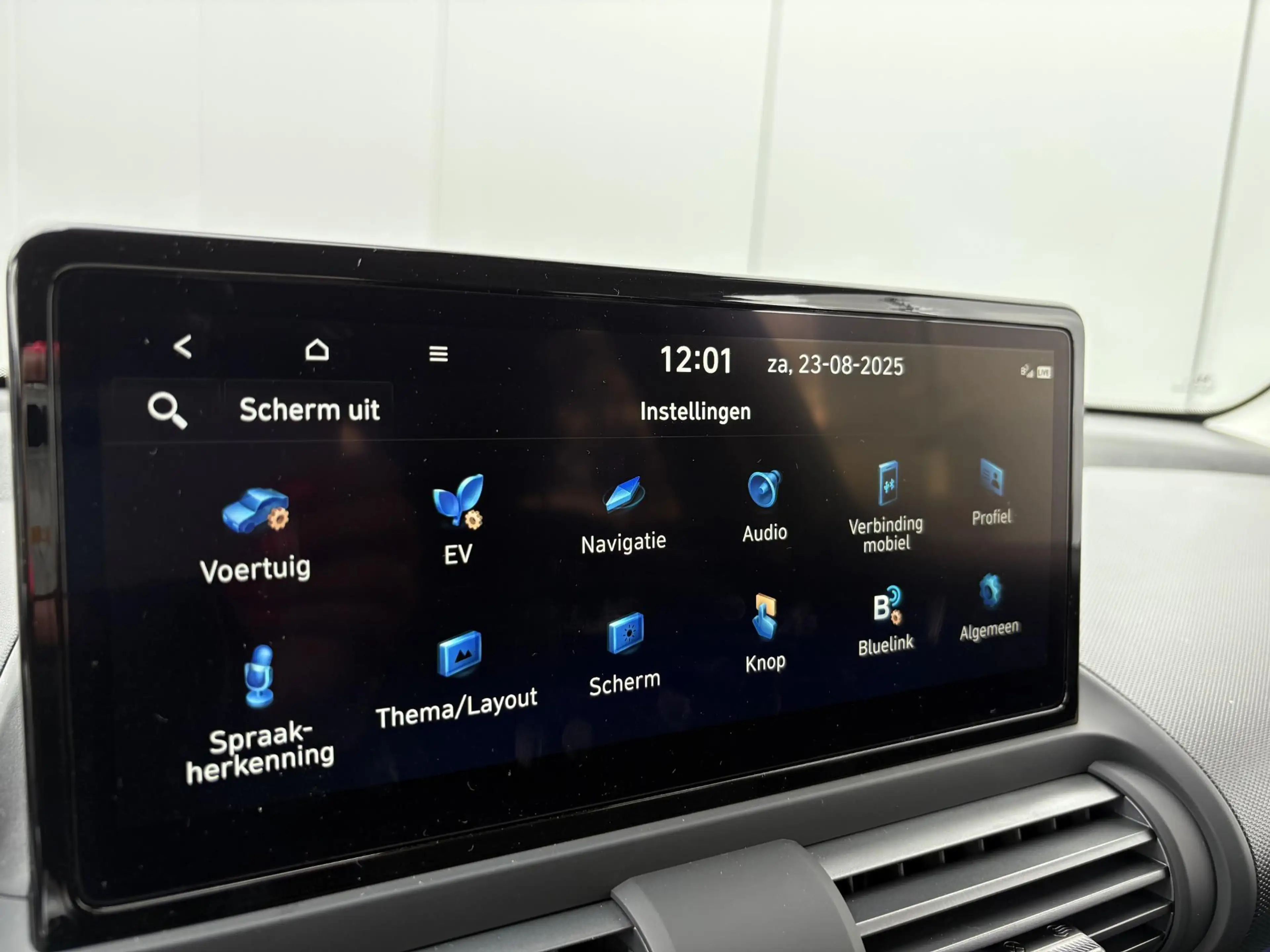 Hyundai Inster Evolve 49 kWh / Apple Carplay & Android Auto / Ada — photo 28