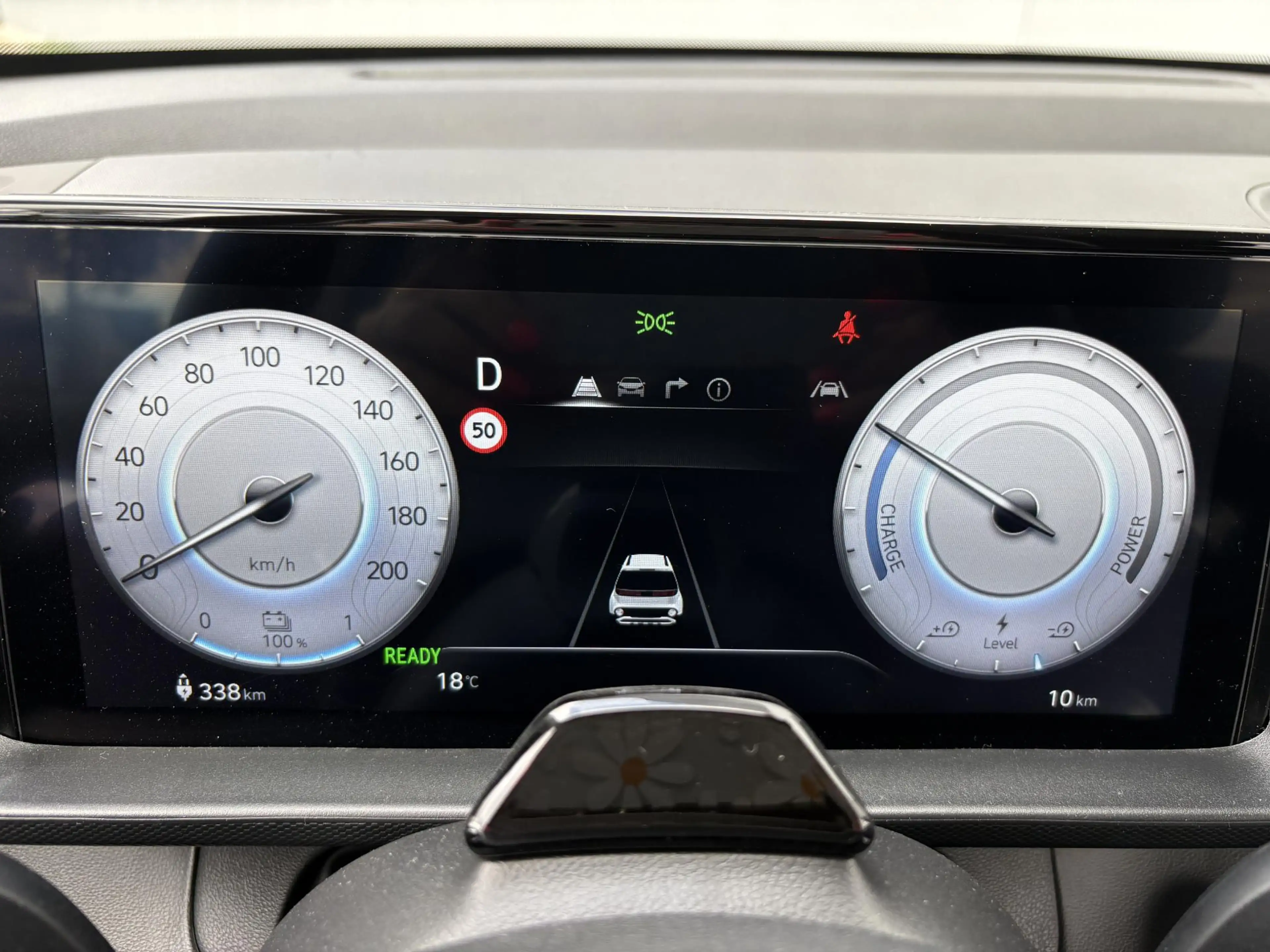 Hyundai Inster Evolve 49 kWh / Apple Carplay & Android Auto / Ada — photo 18