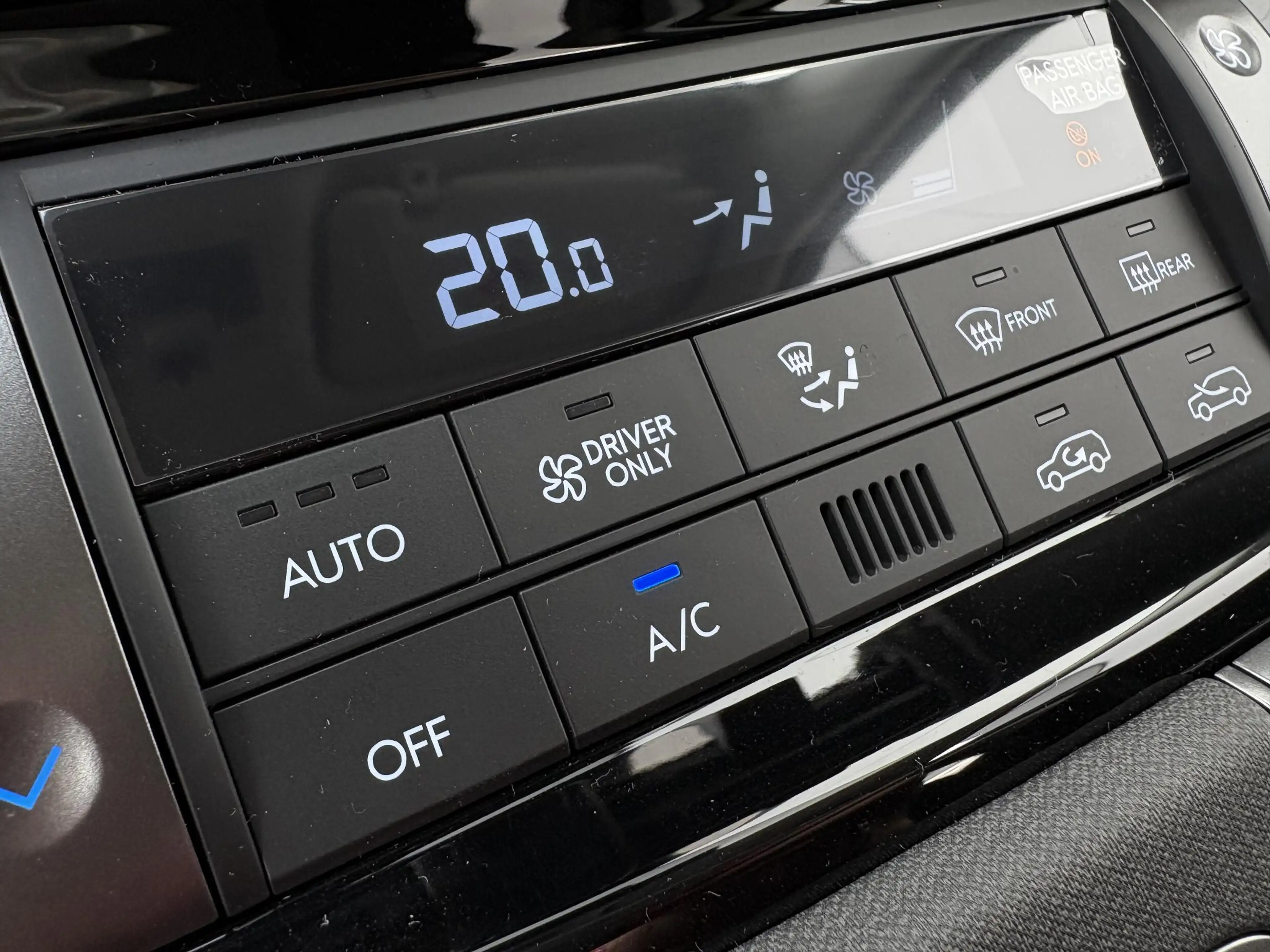 Hyundai Inster Evolve 49 kWh / Apple Carplay & Android Auto / Ada — photo 4