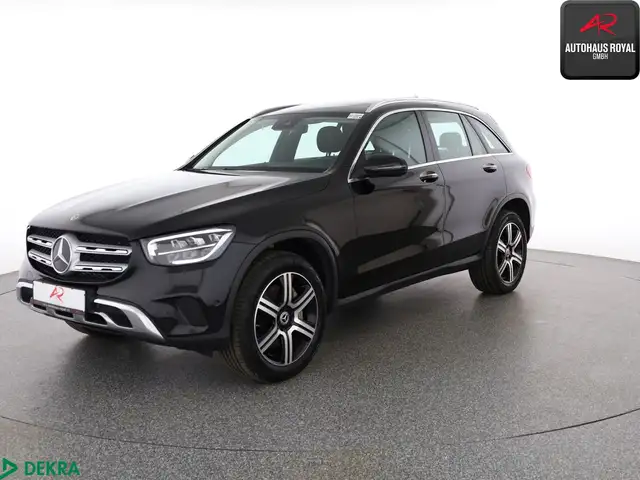 Mercedes-Benz GLC 300 GLC 300 de 4M OFFROAD PANO,KEYLESS,KAMERA,AHK,SH